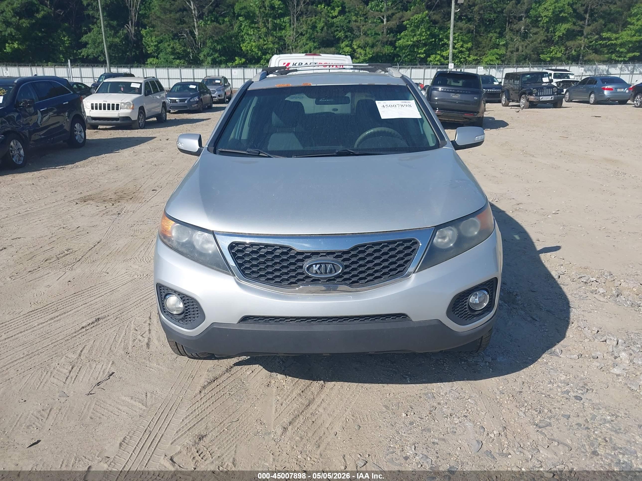 KIA SORENTO image 6