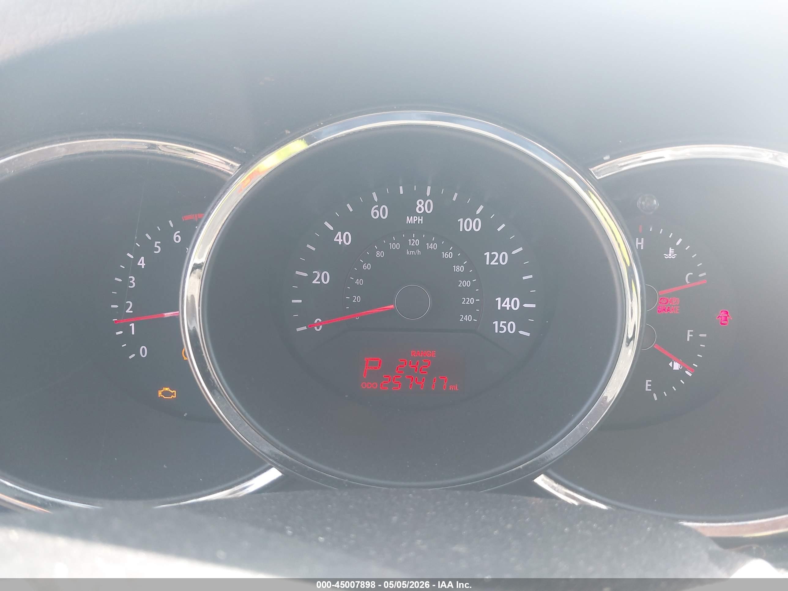 KIA SORENTO image 7
