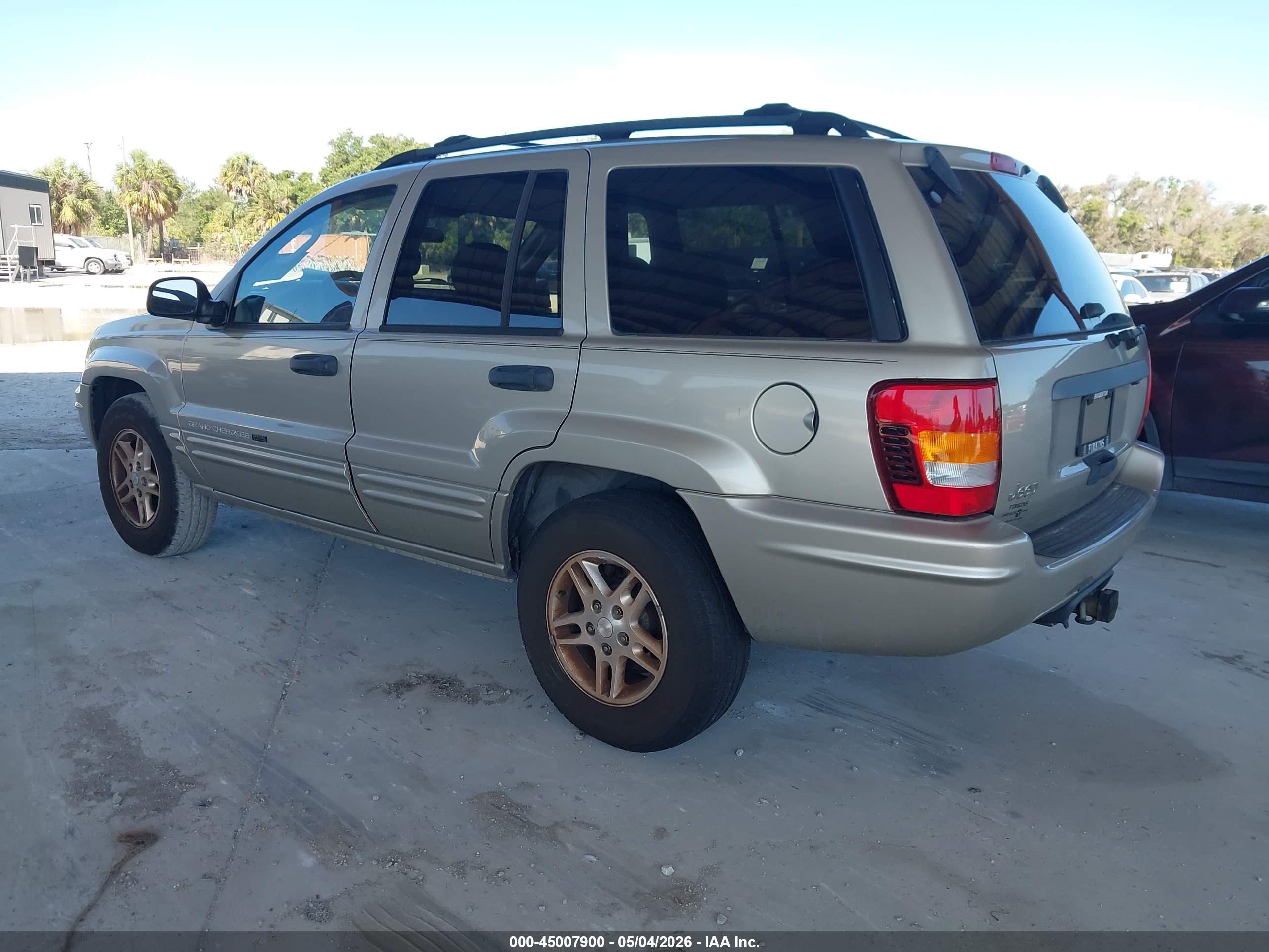 JEEP GRAND image 3