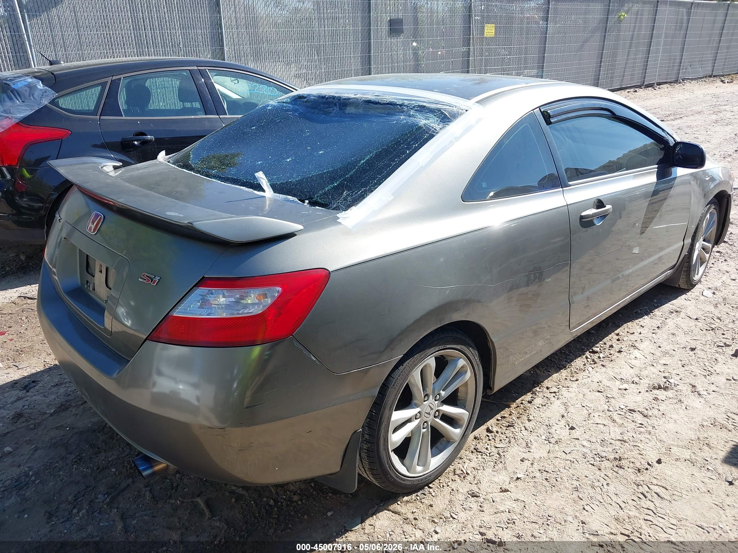 HONDA CIVIC image 4