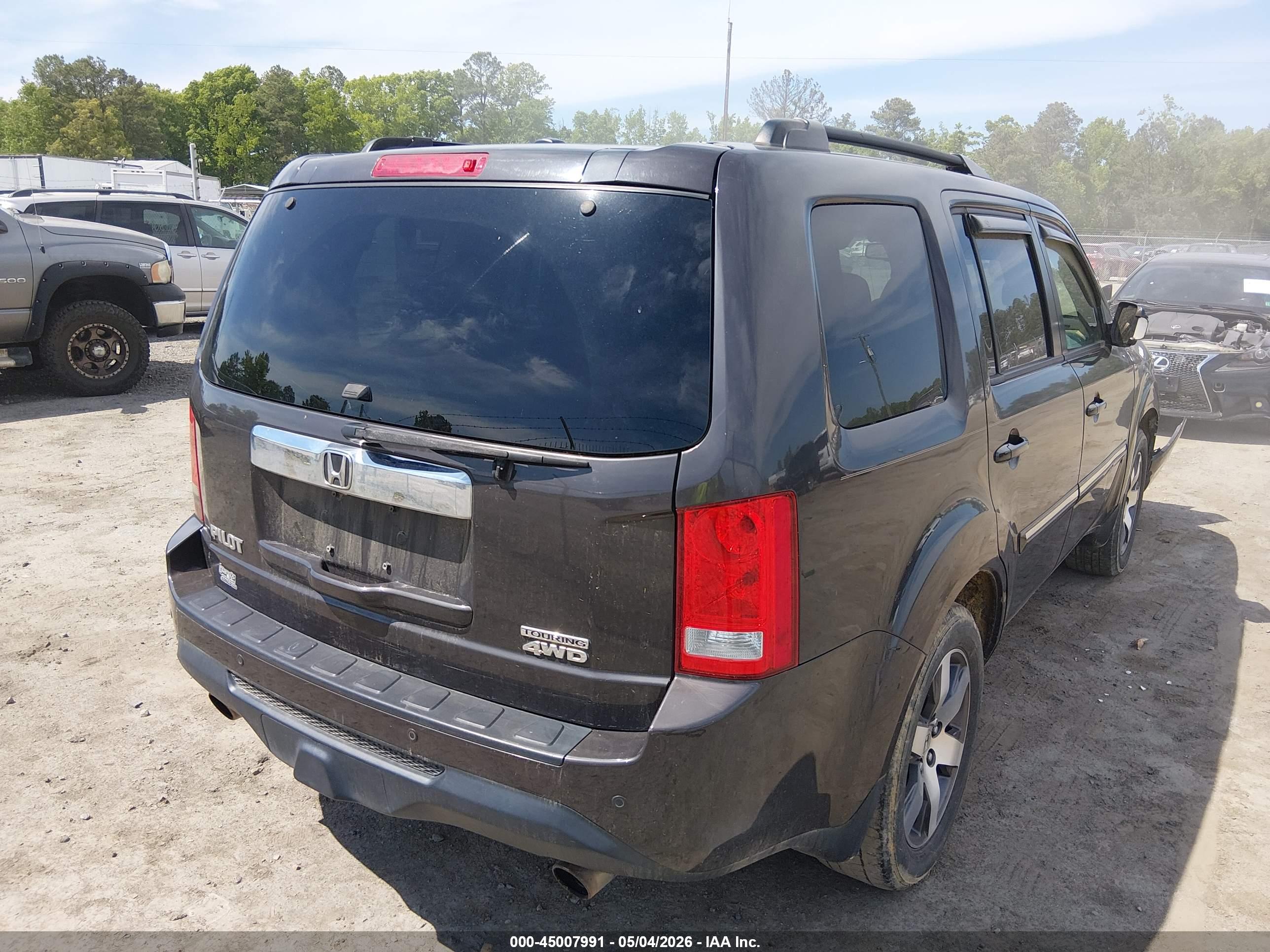 HONDA PILOT image 4