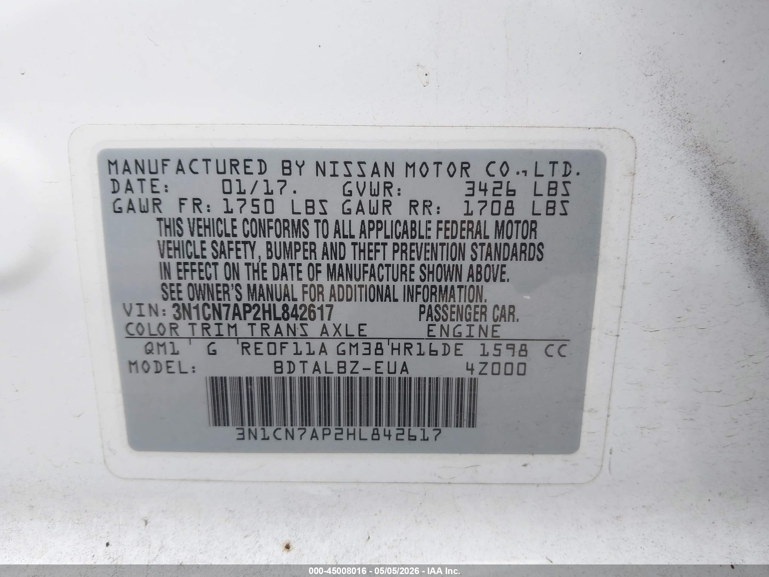 NISSAN VERSA image 9