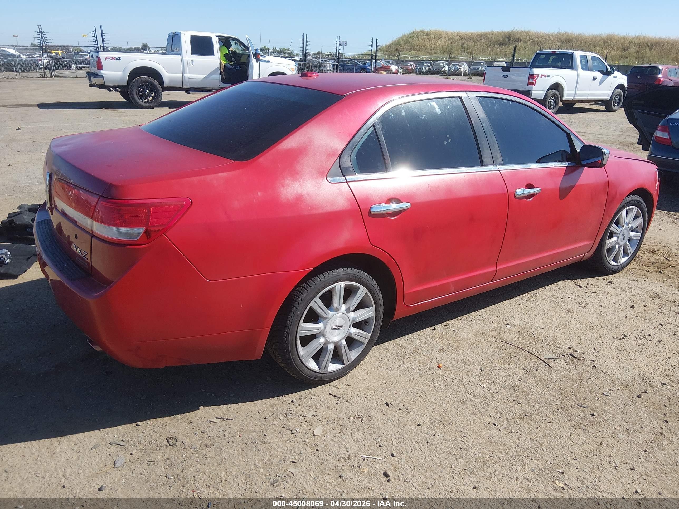 LINCOLN MKZ image 4