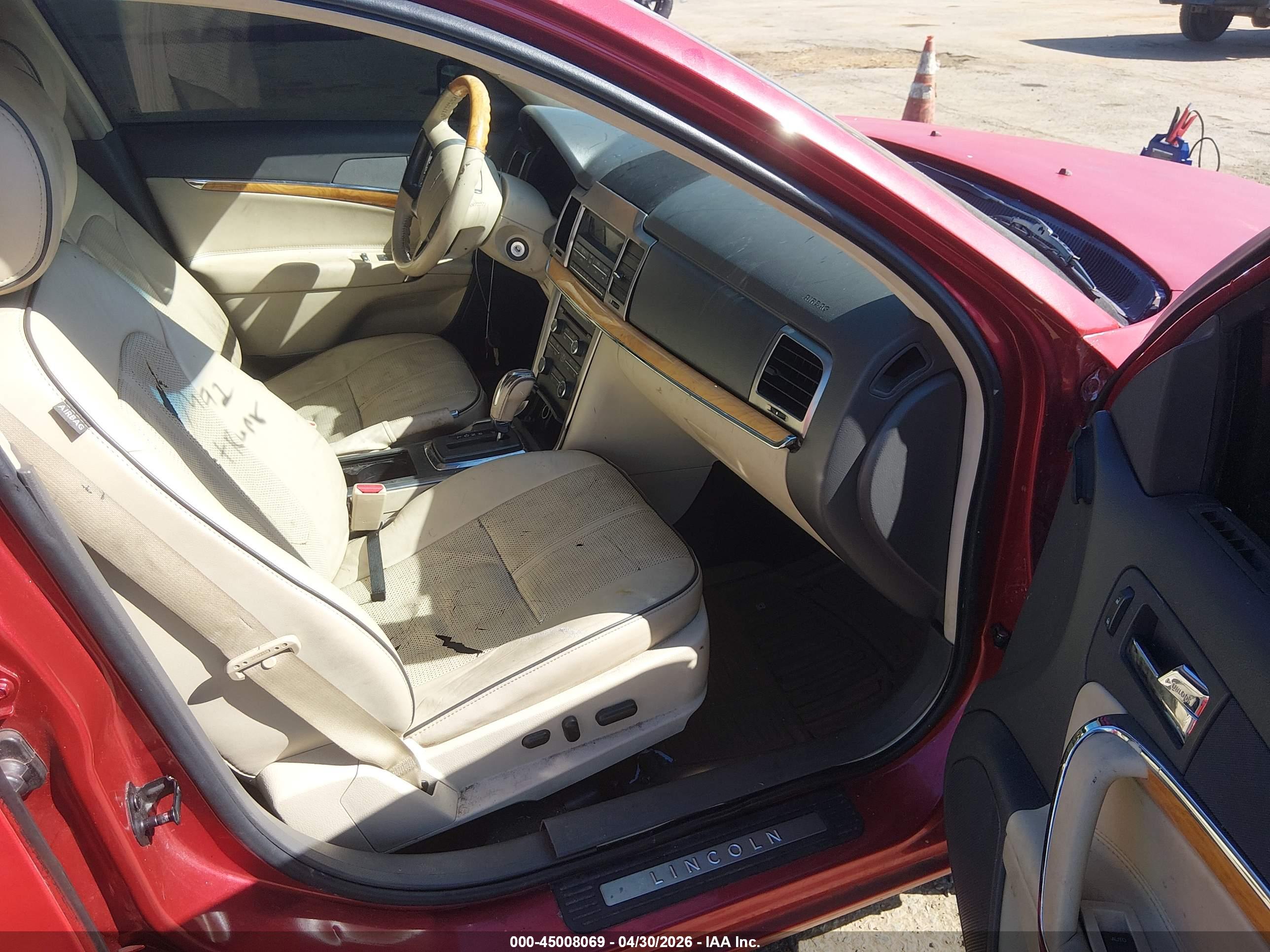 LINCOLN MKZ image 5