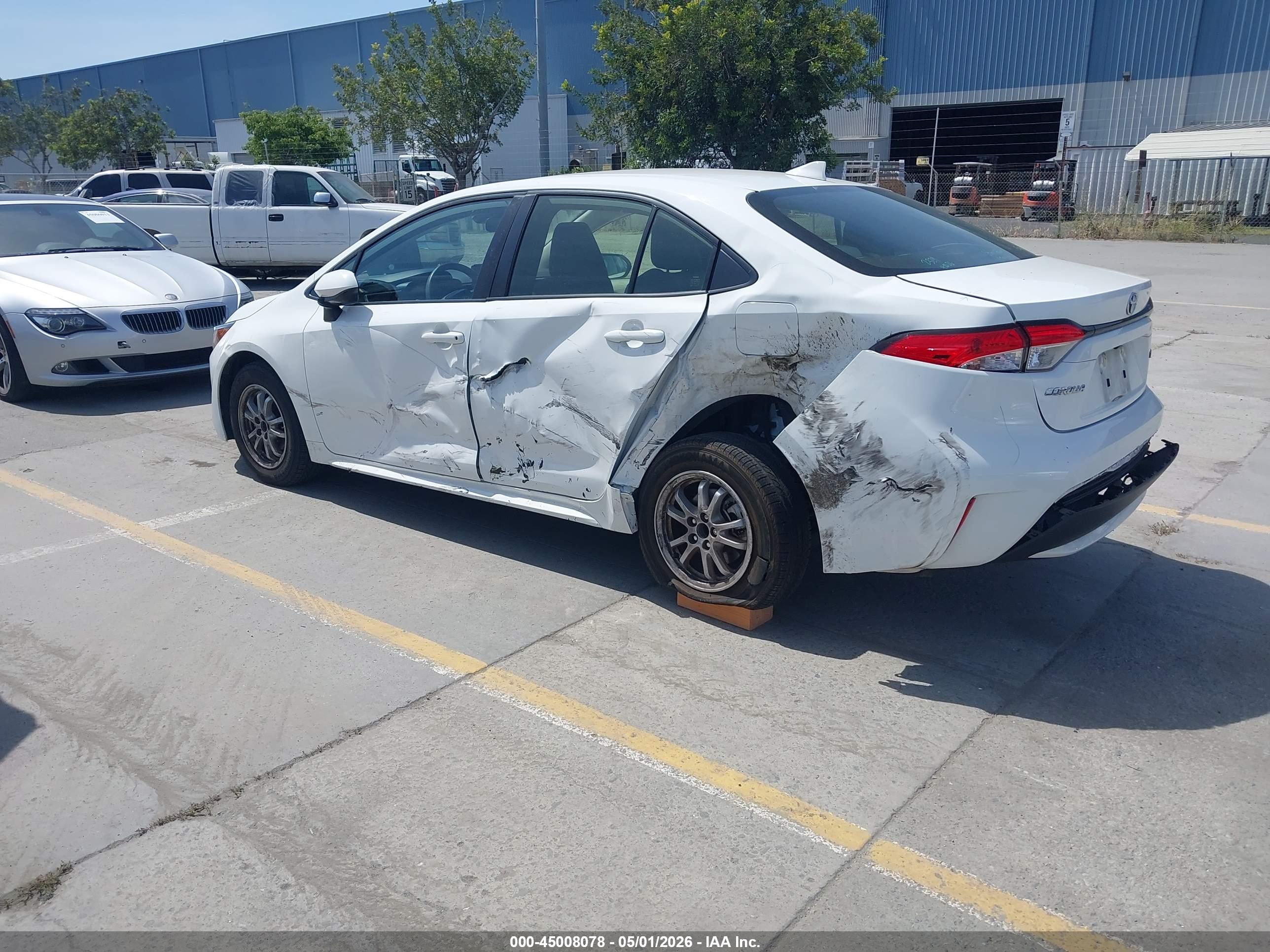 TOYOTA COROLLA image 3