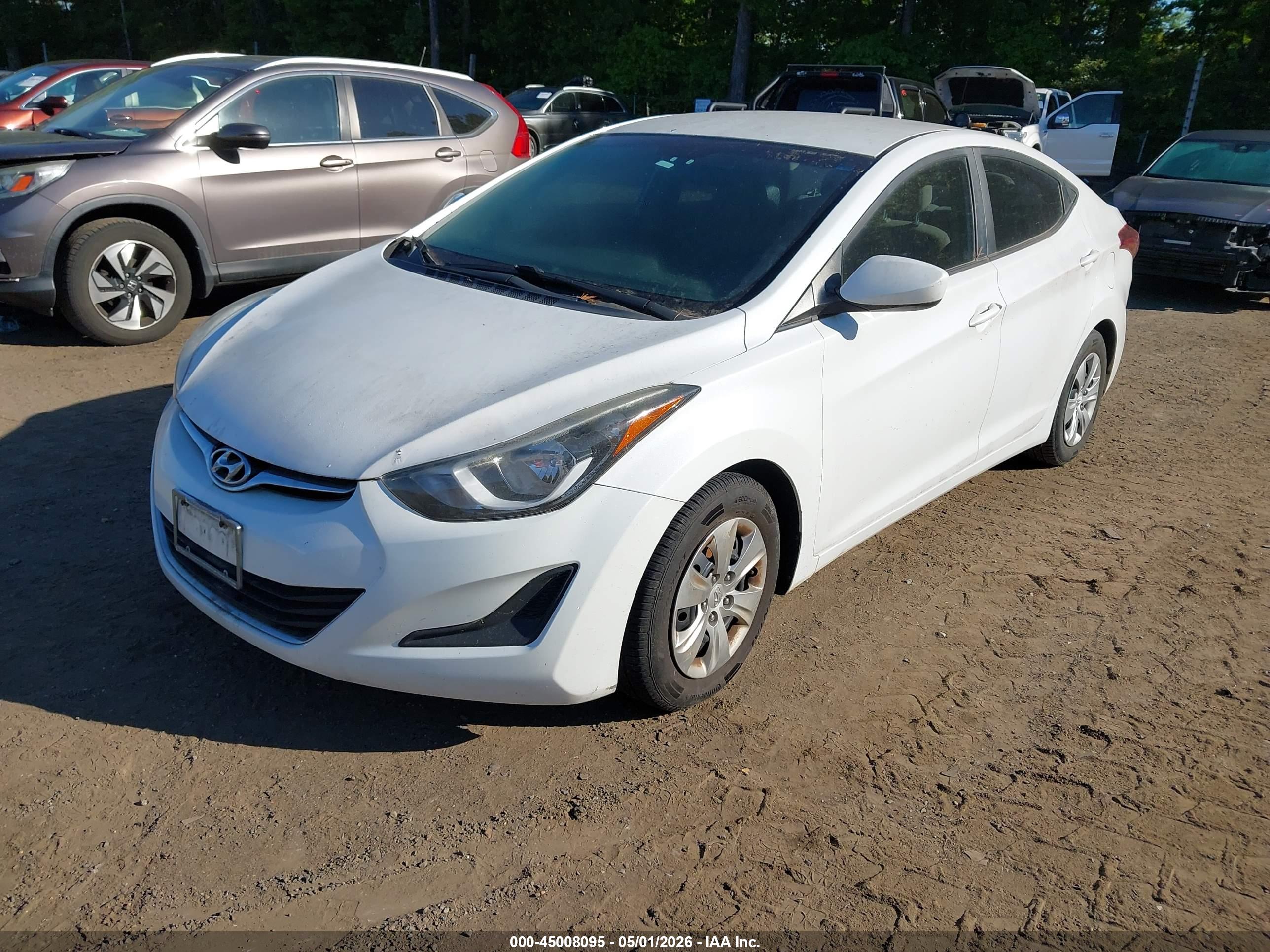 HYUNDAI ELANTRA image 2