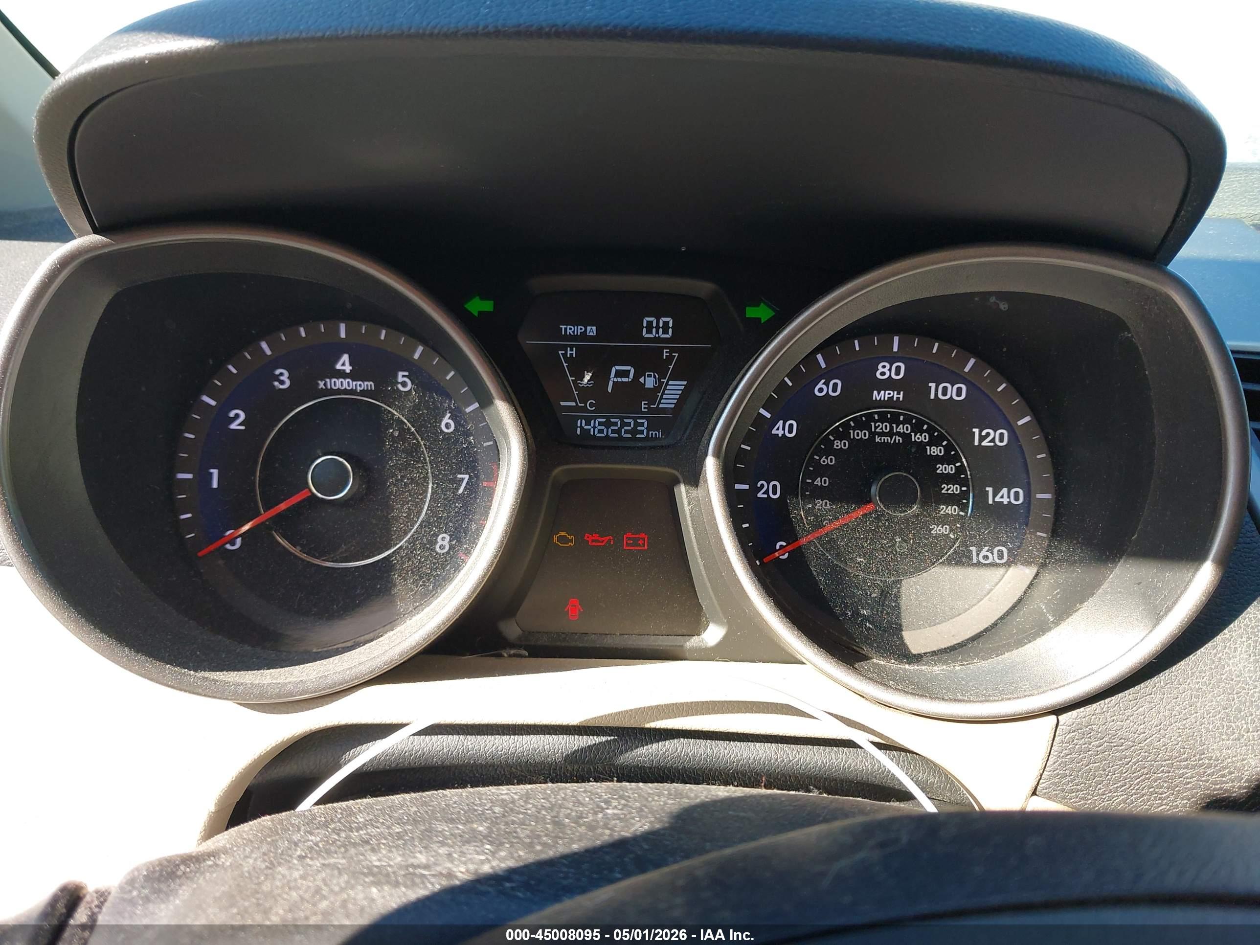 HYUNDAI ELANTRA image 7