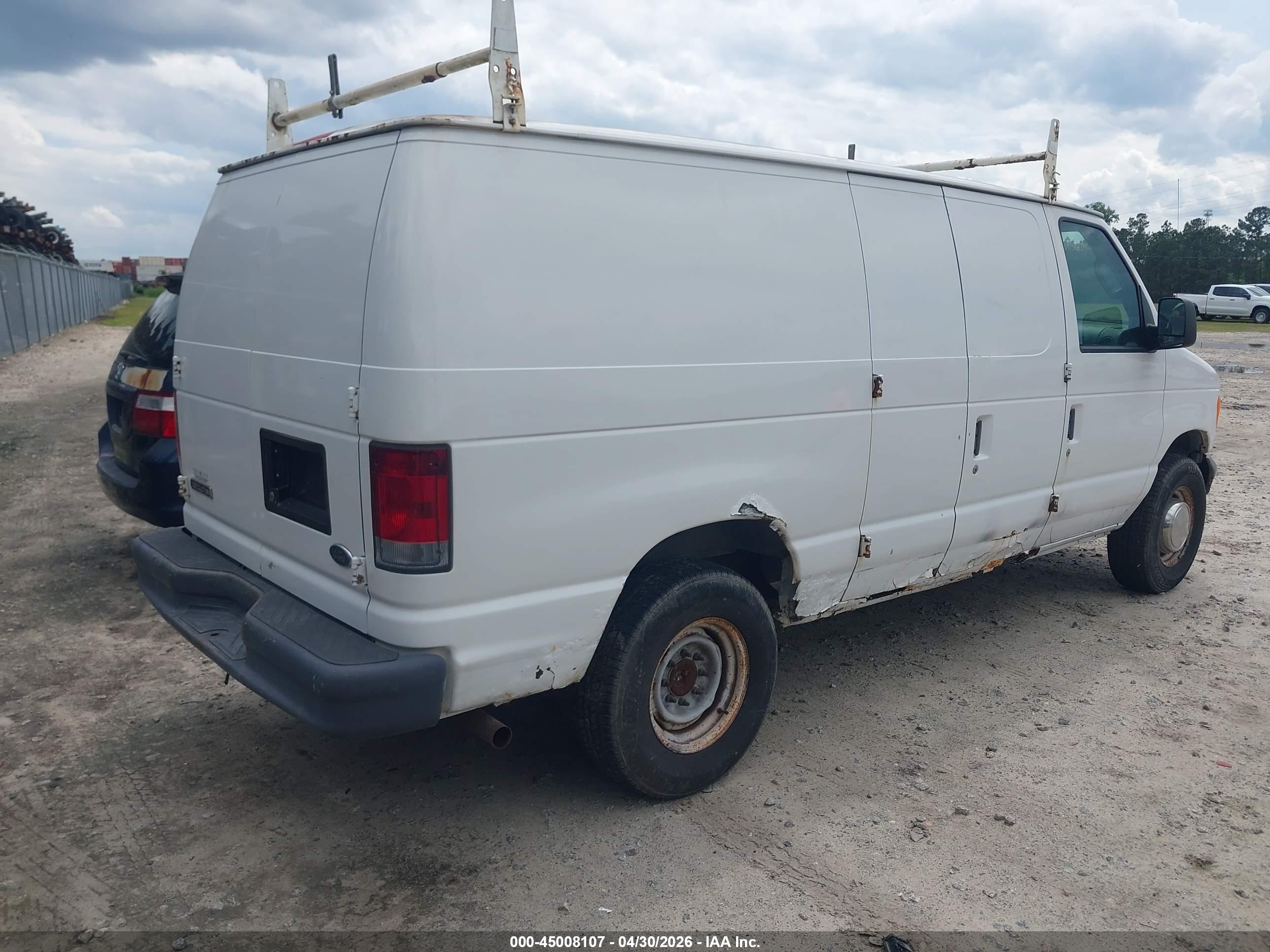FORD E-250 image 4