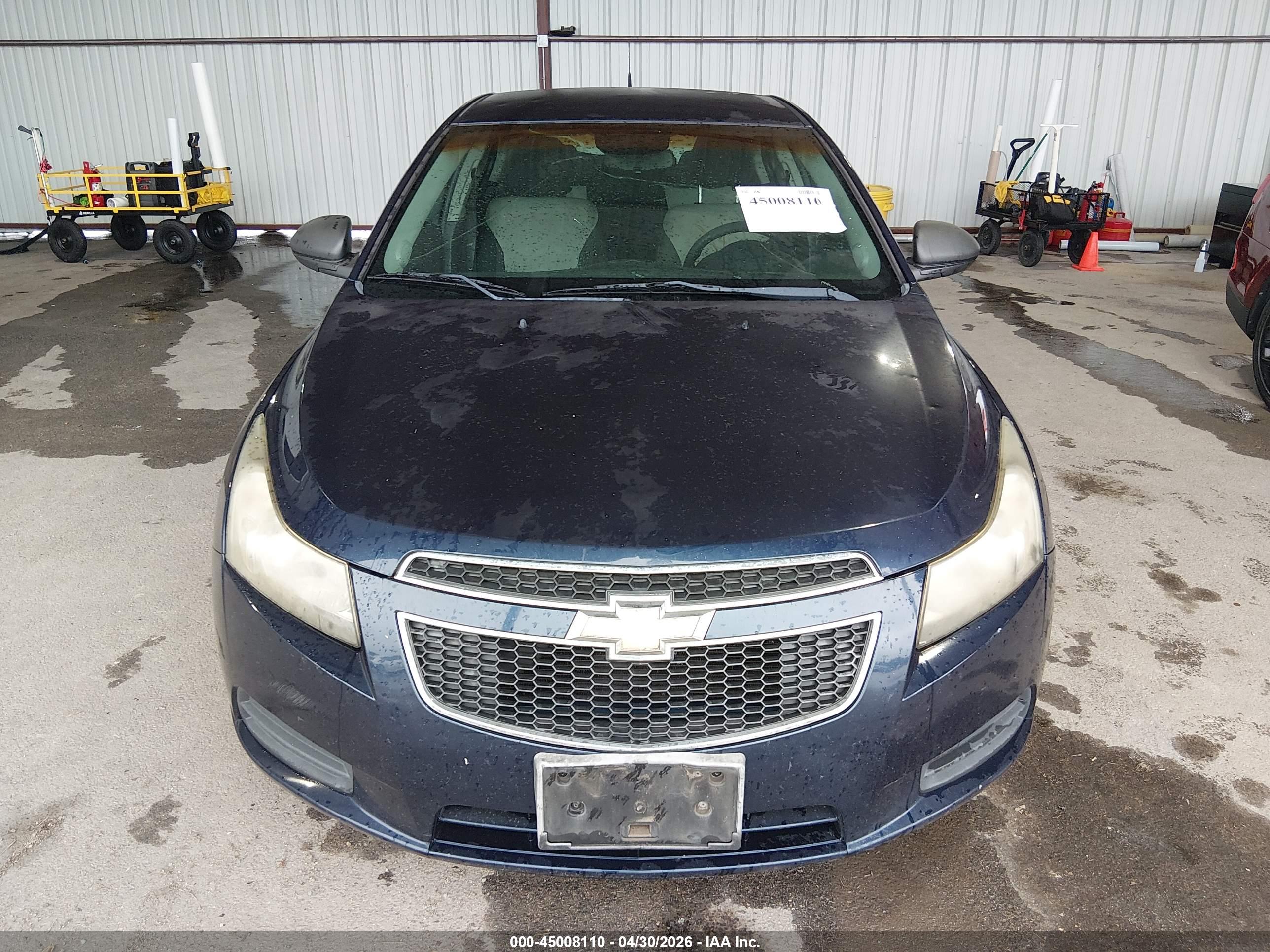 CHEVROLET CRUZE image 6