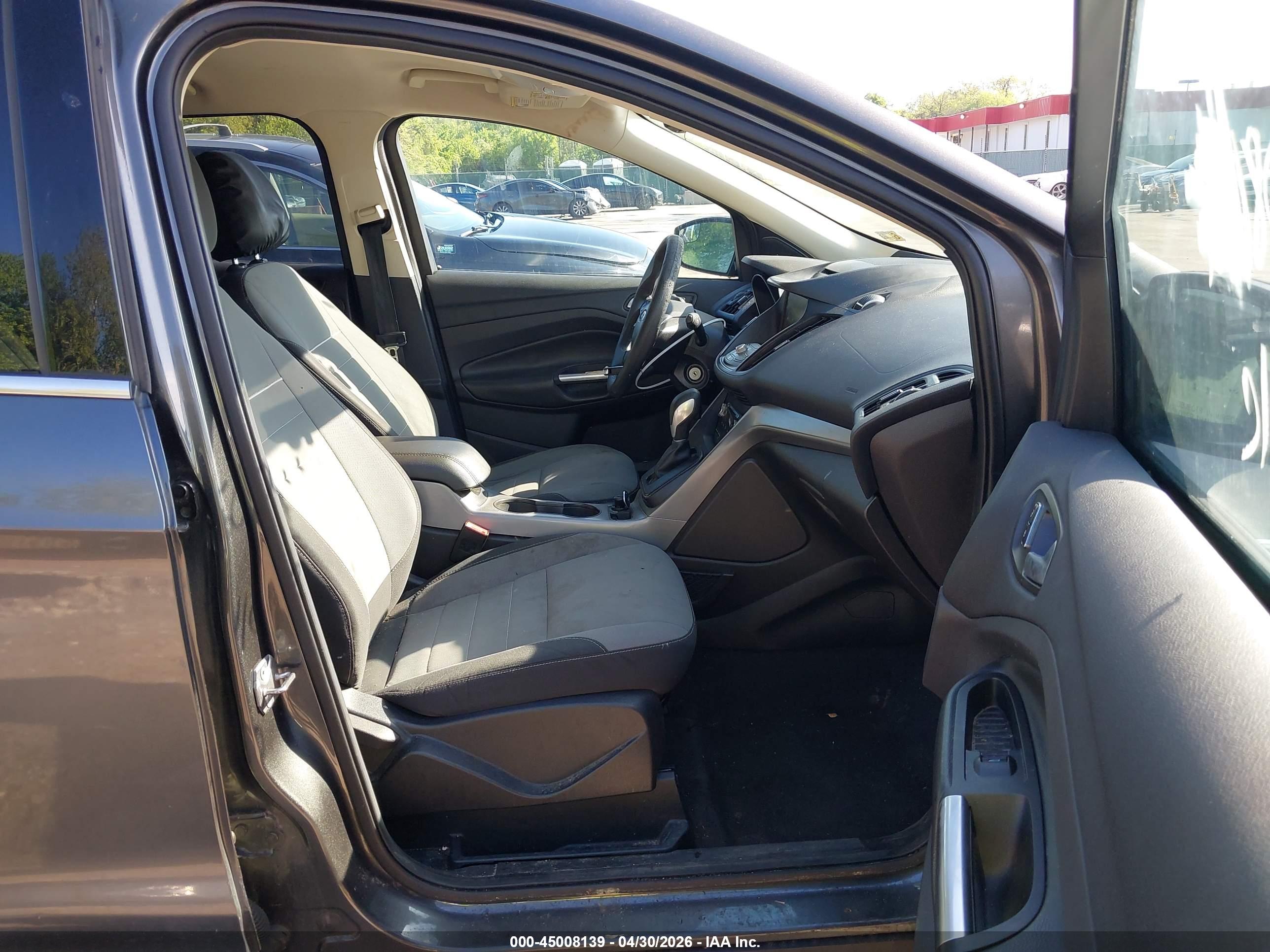 FORD ESCAPE image 5