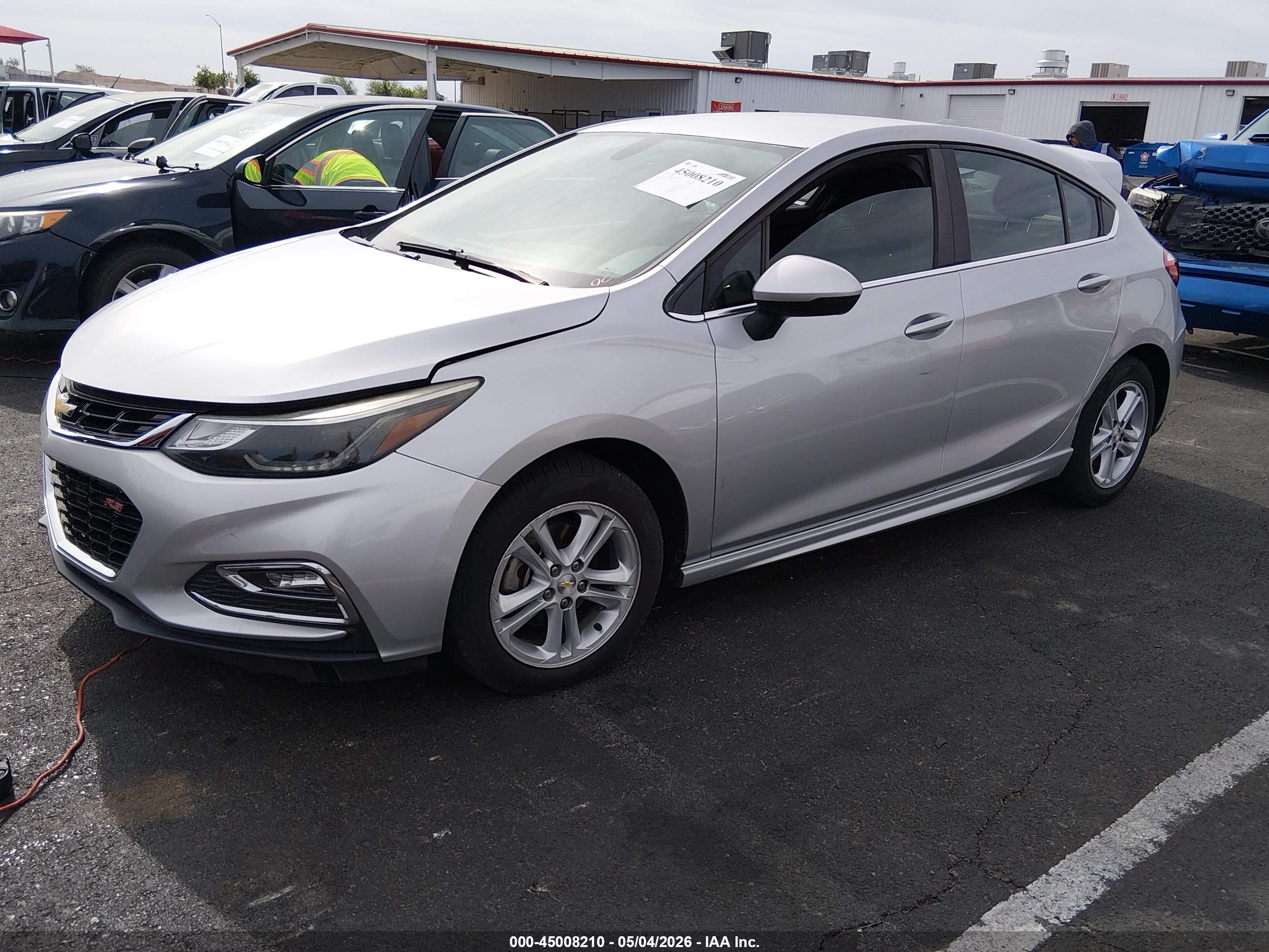 CHEVROLET CRUZE image 2