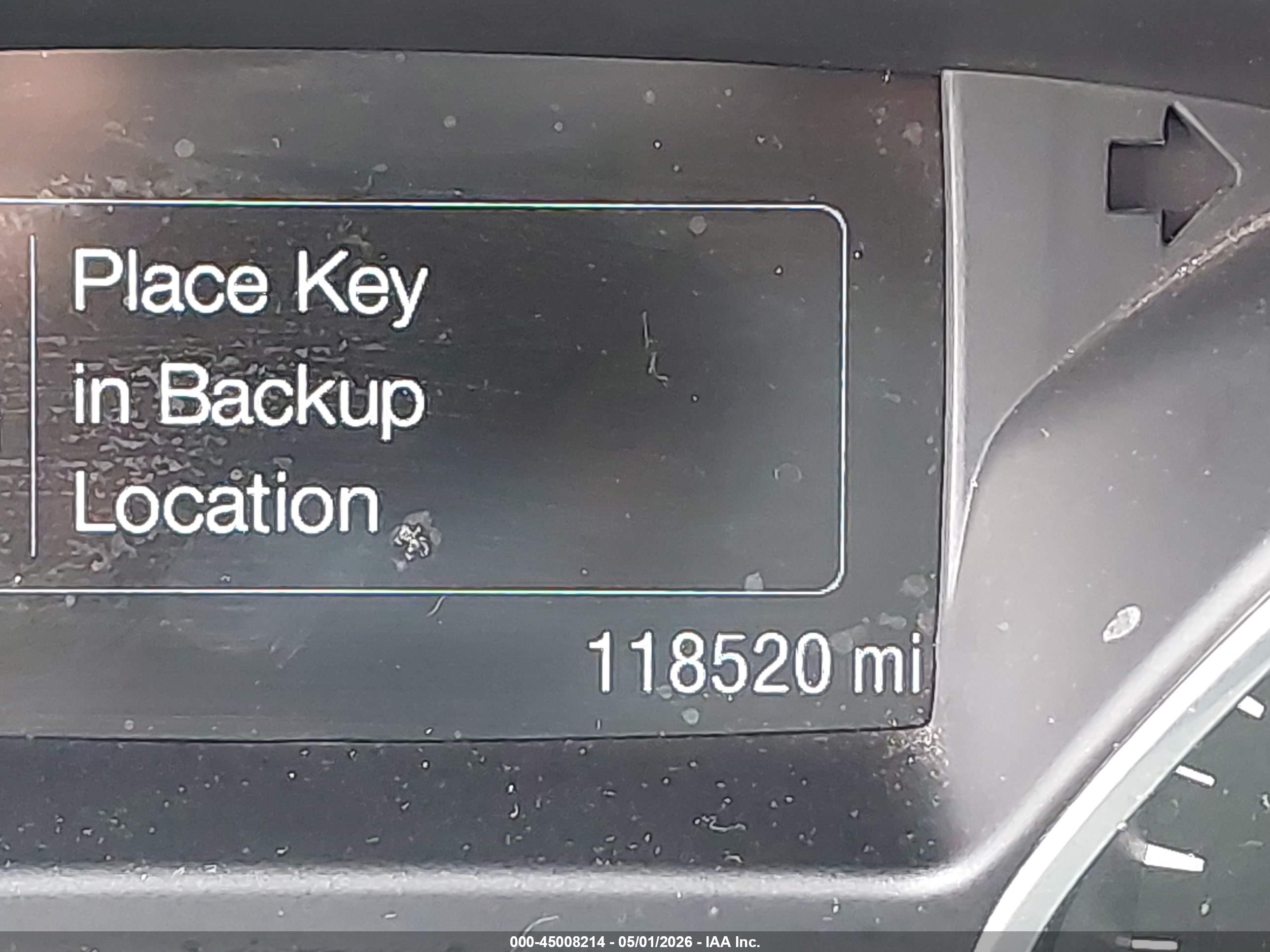 FORD ESCAPE image 7