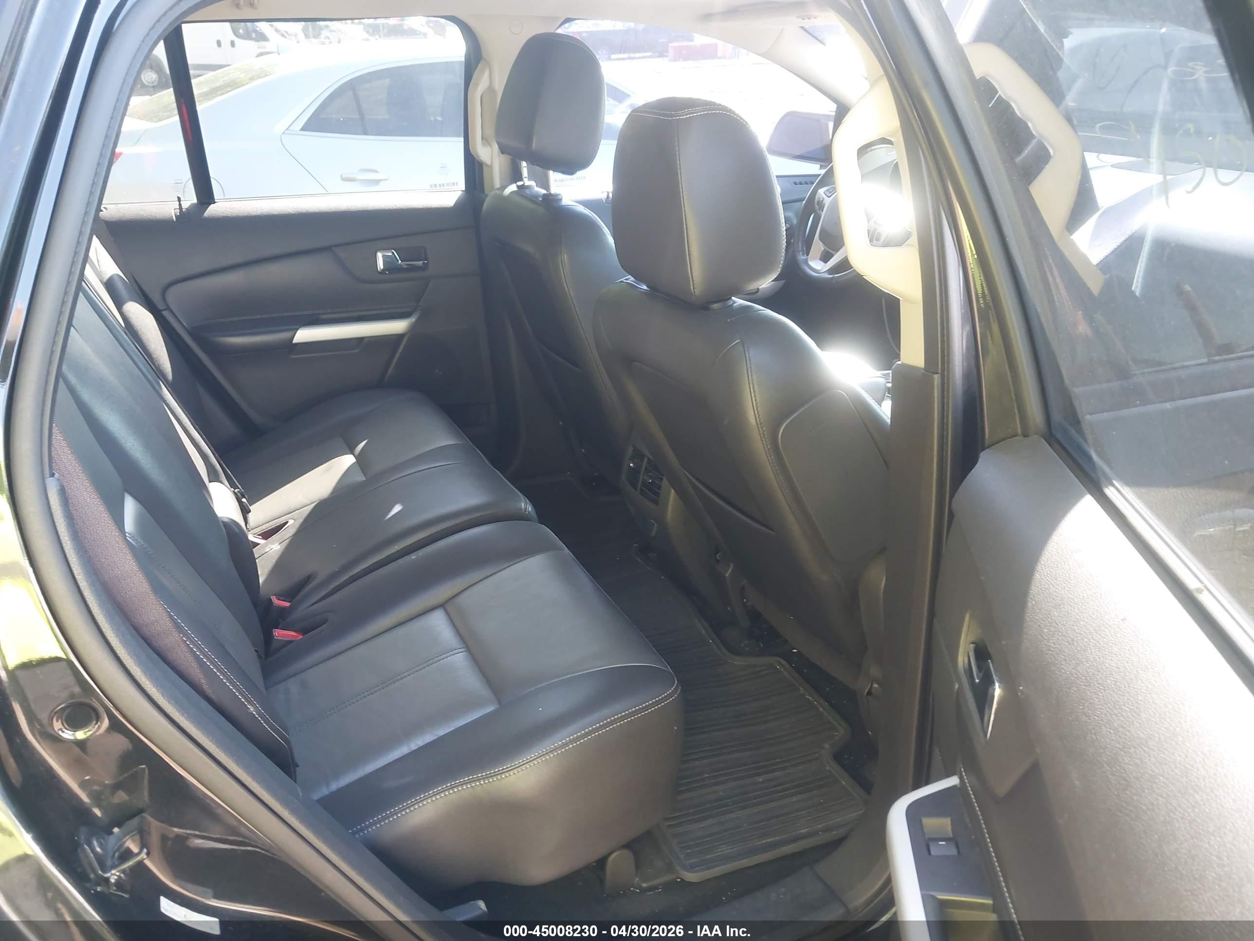 FORD EDGE image 8
