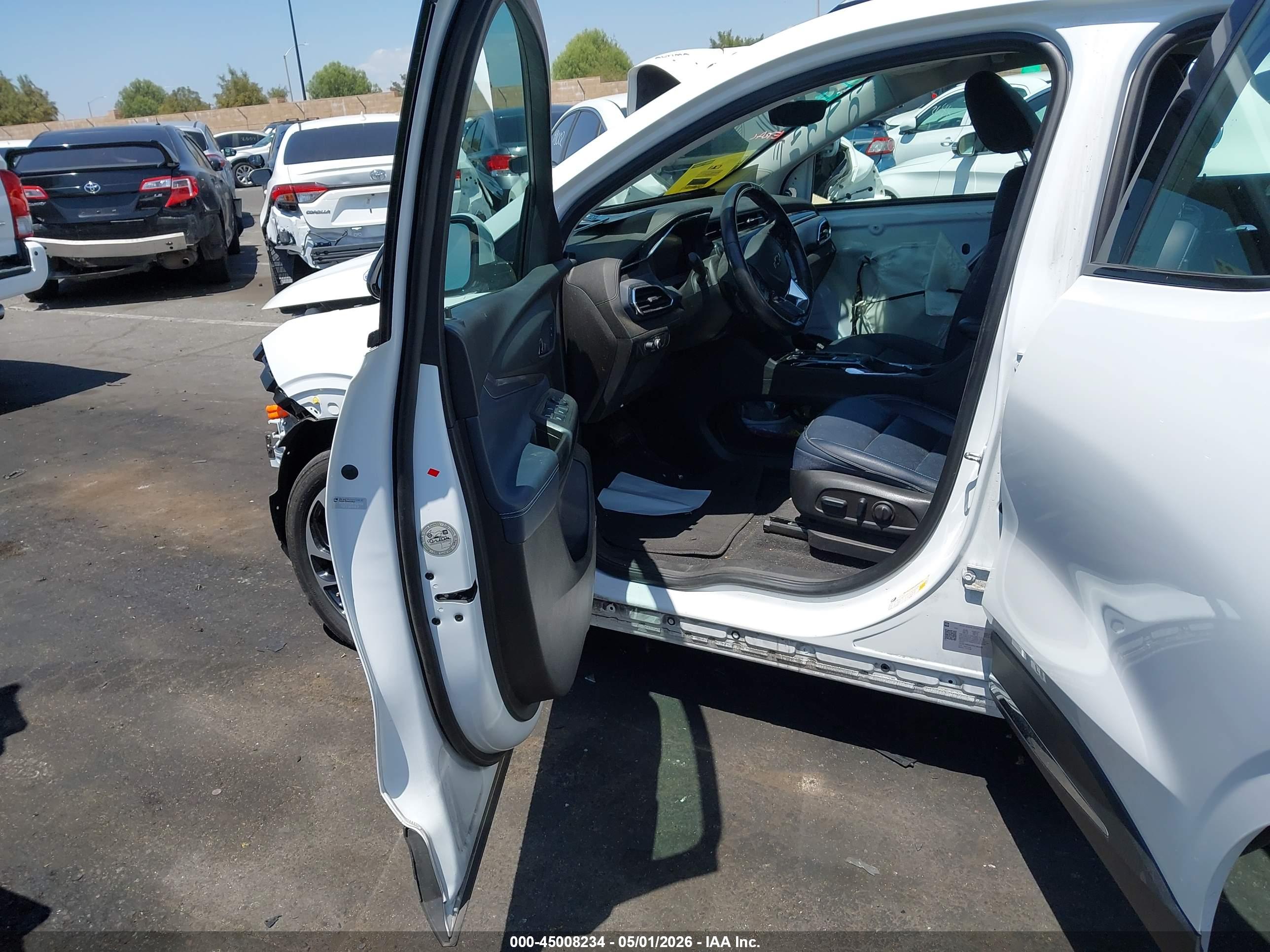 CHEVROLET BOLT image 5