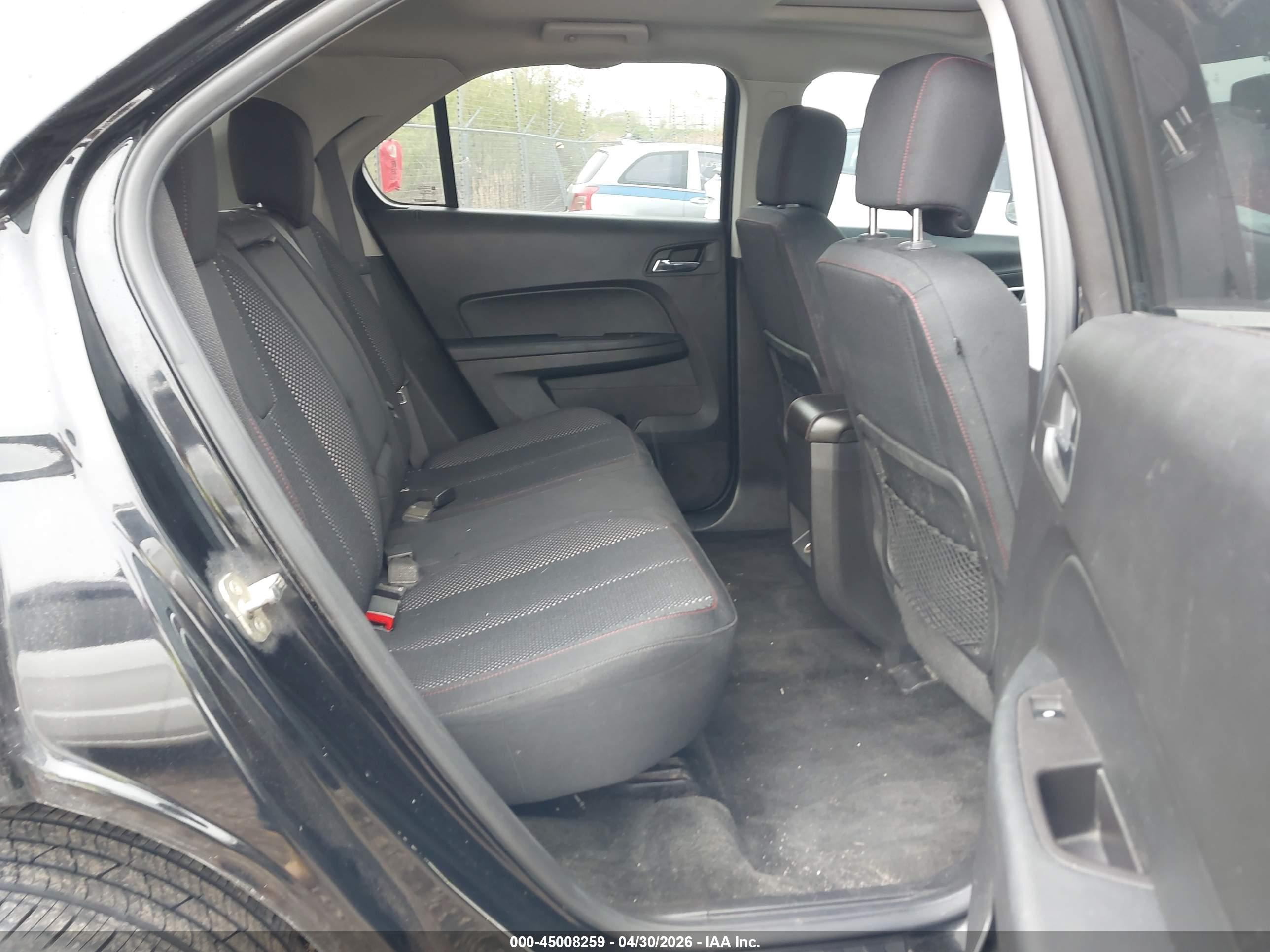 CHEVROLET EQUINOX image 8