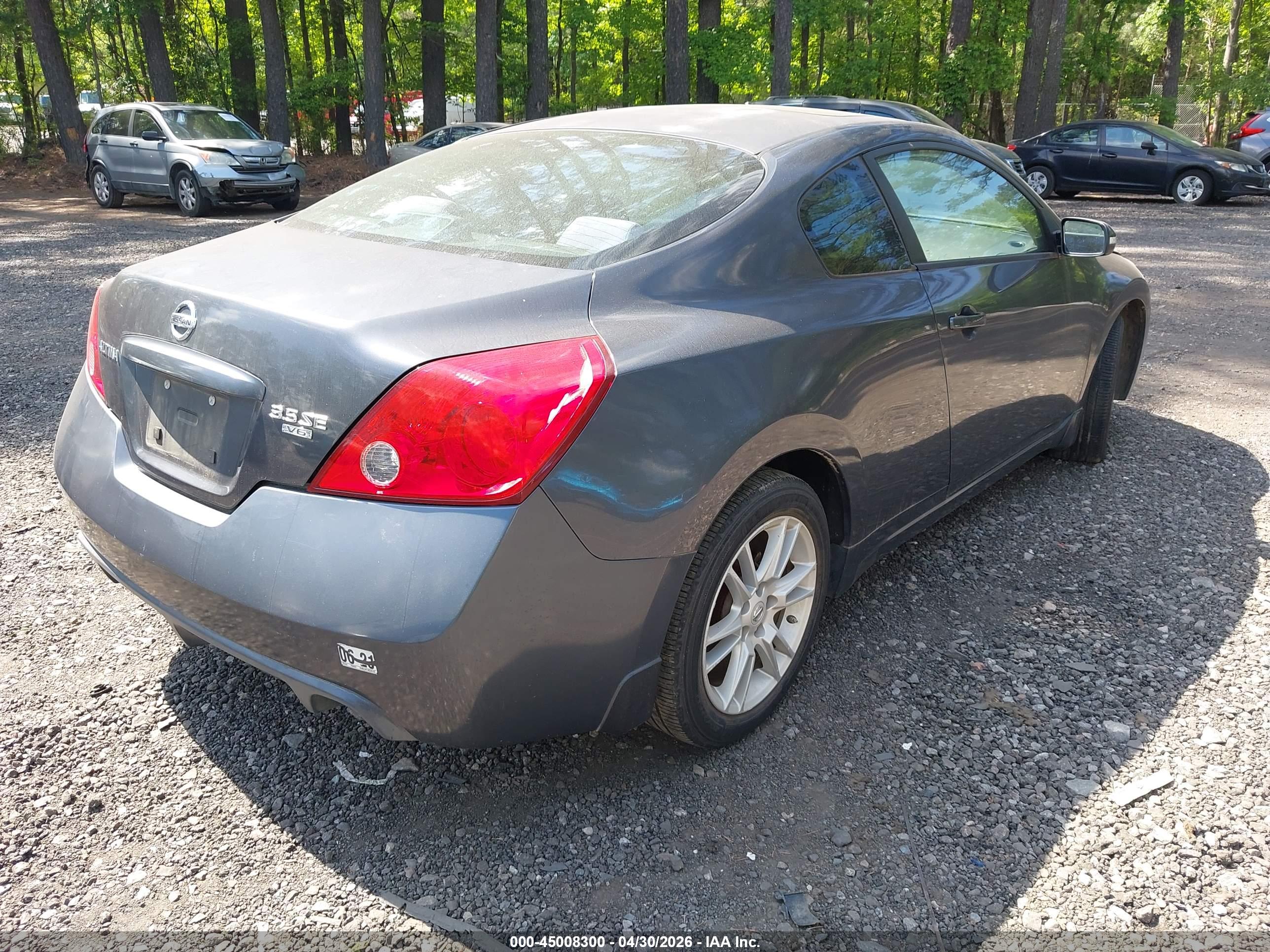 NISSAN ALTIMA image 4