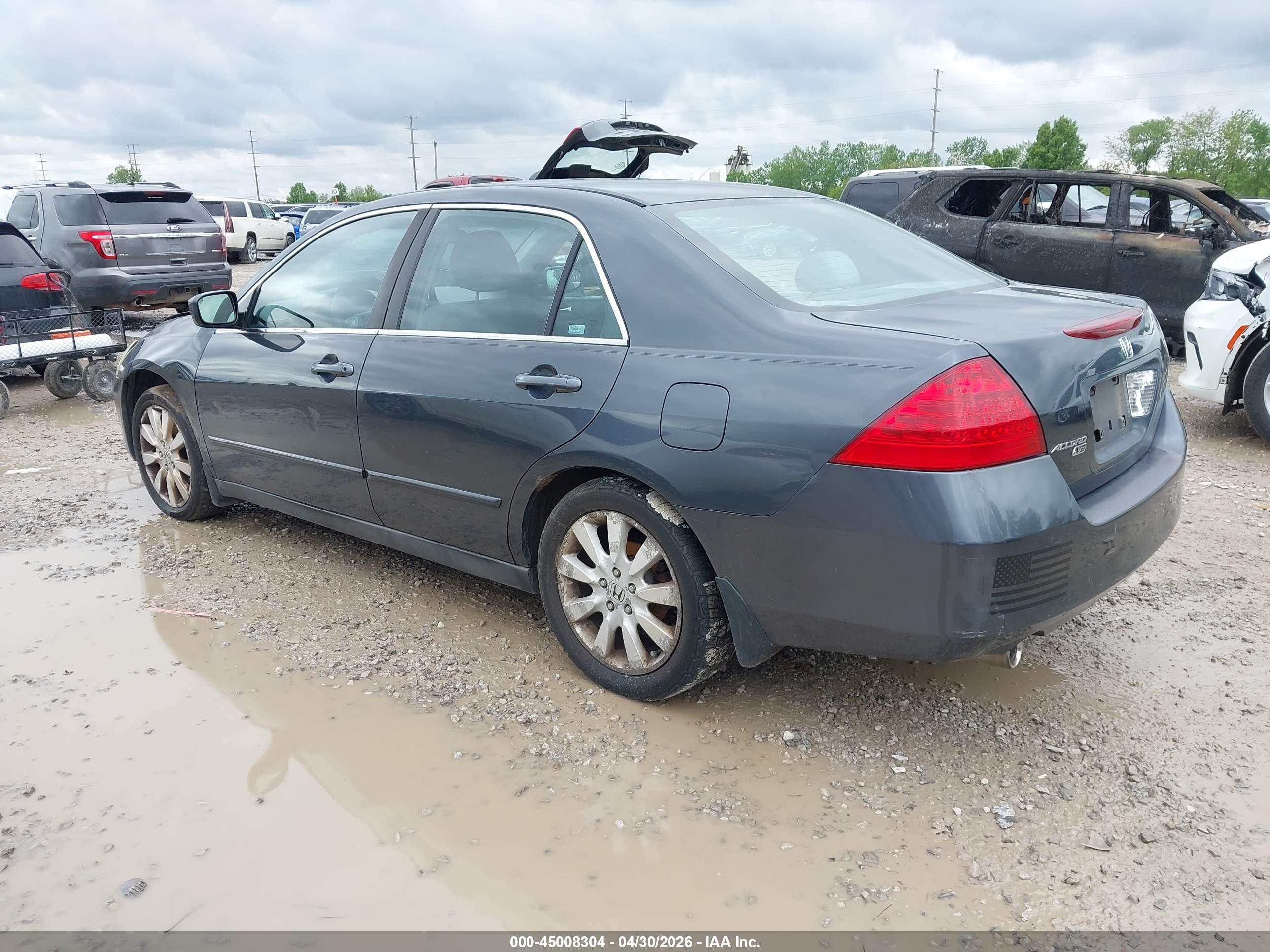 HONDA ACCORD image 3
