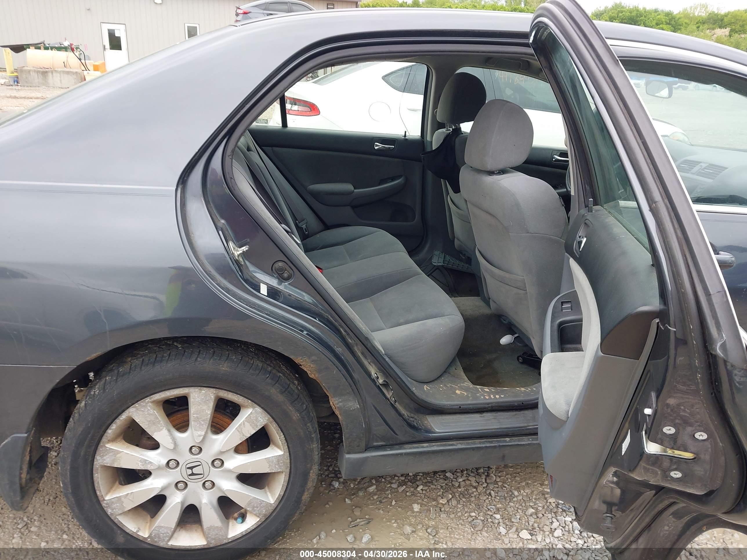 HONDA ACCORD image 8