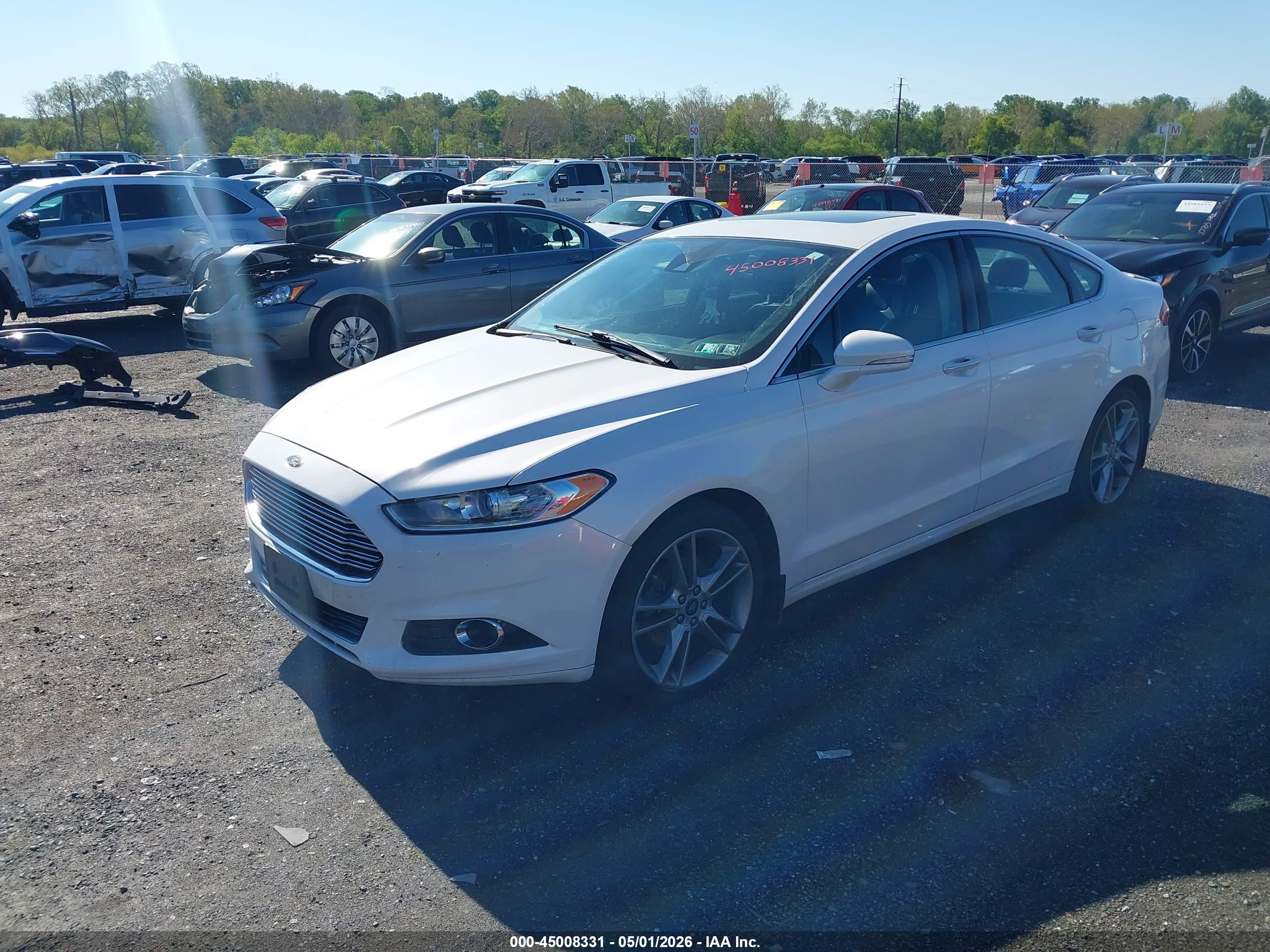 FORD FUSION image 2