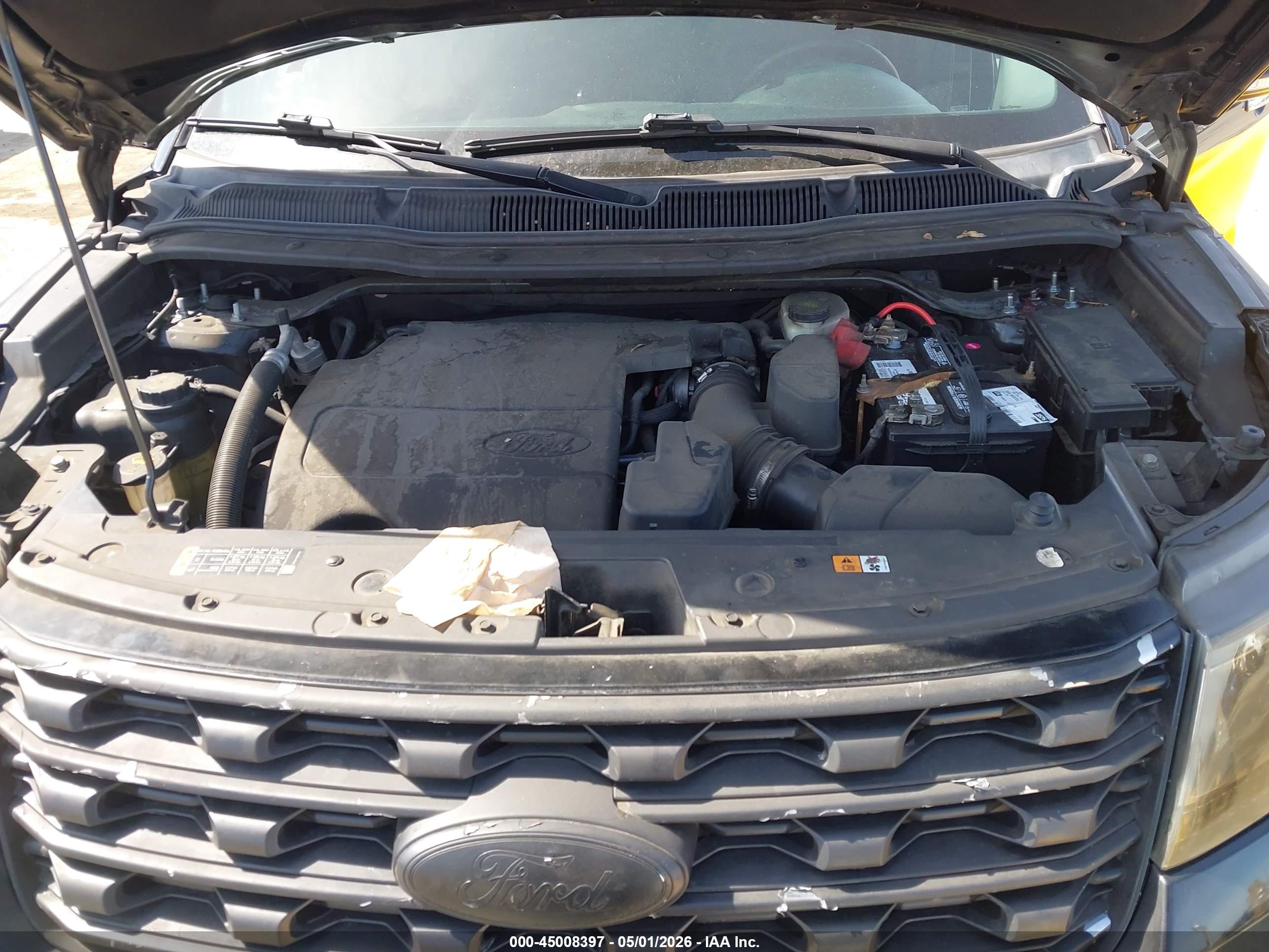 FORD EXPLORER image 10