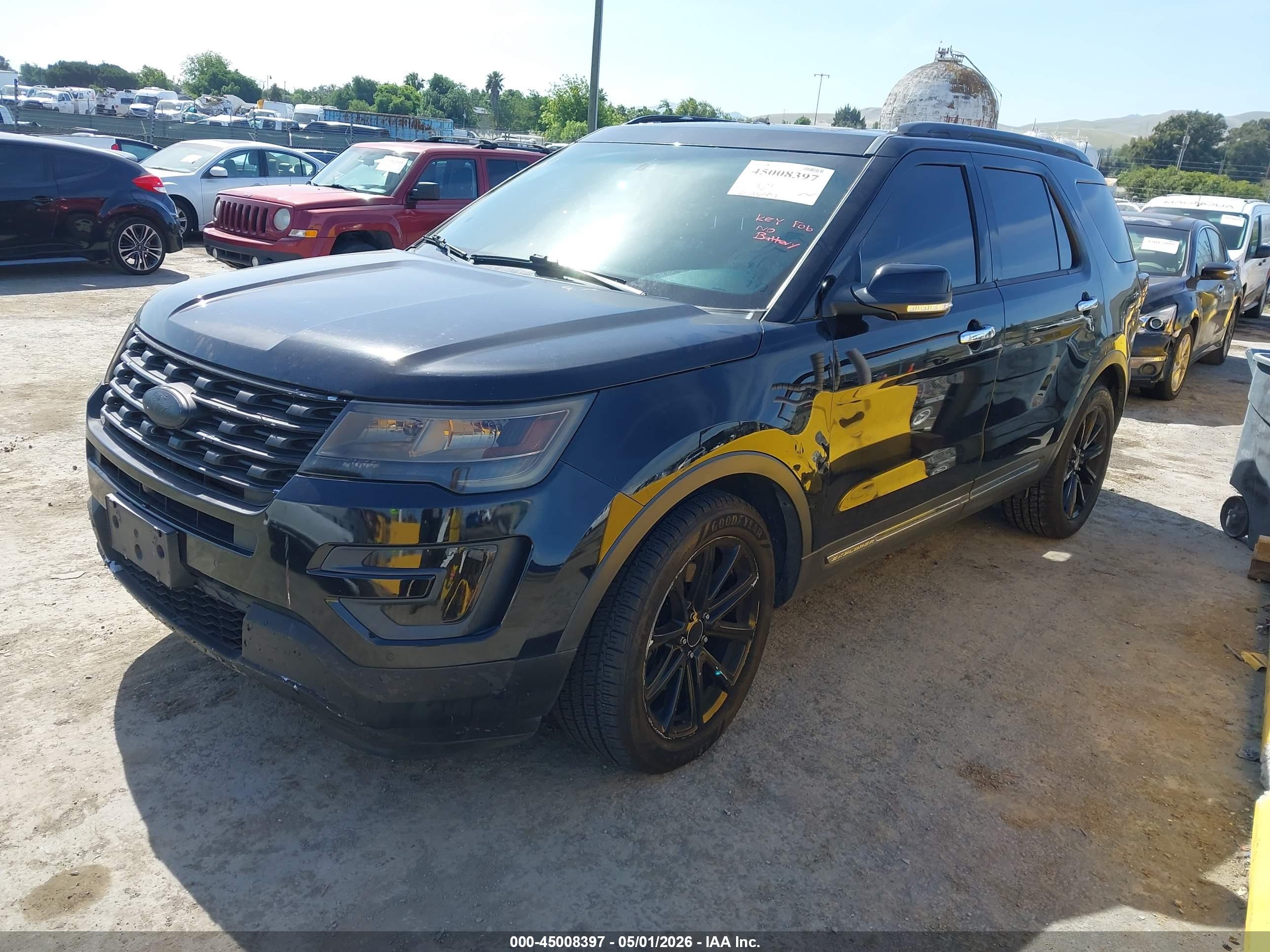FORD EXPLORER image 2