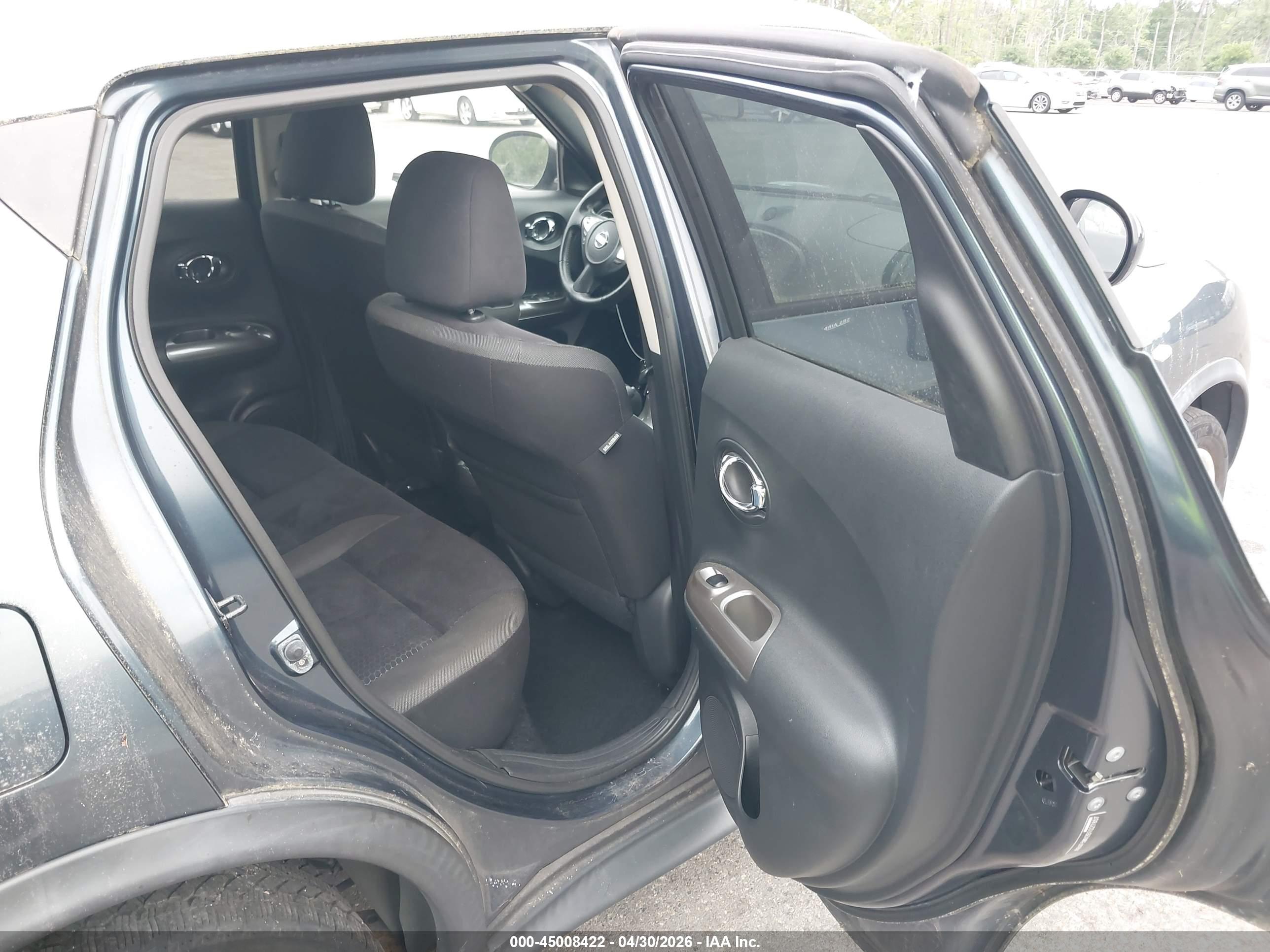 NISSAN JUKE image 8
