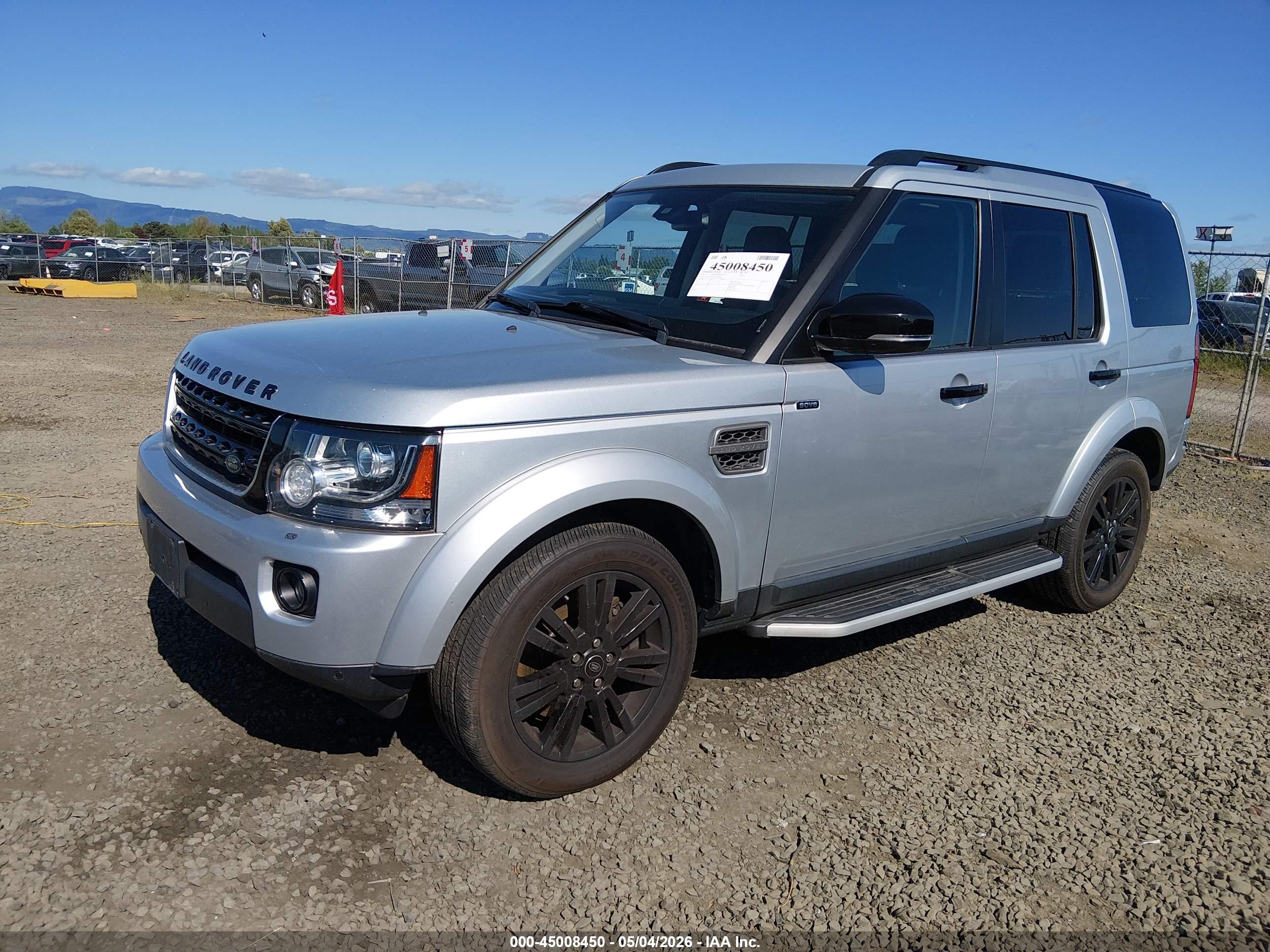 LAND ROVER image 2