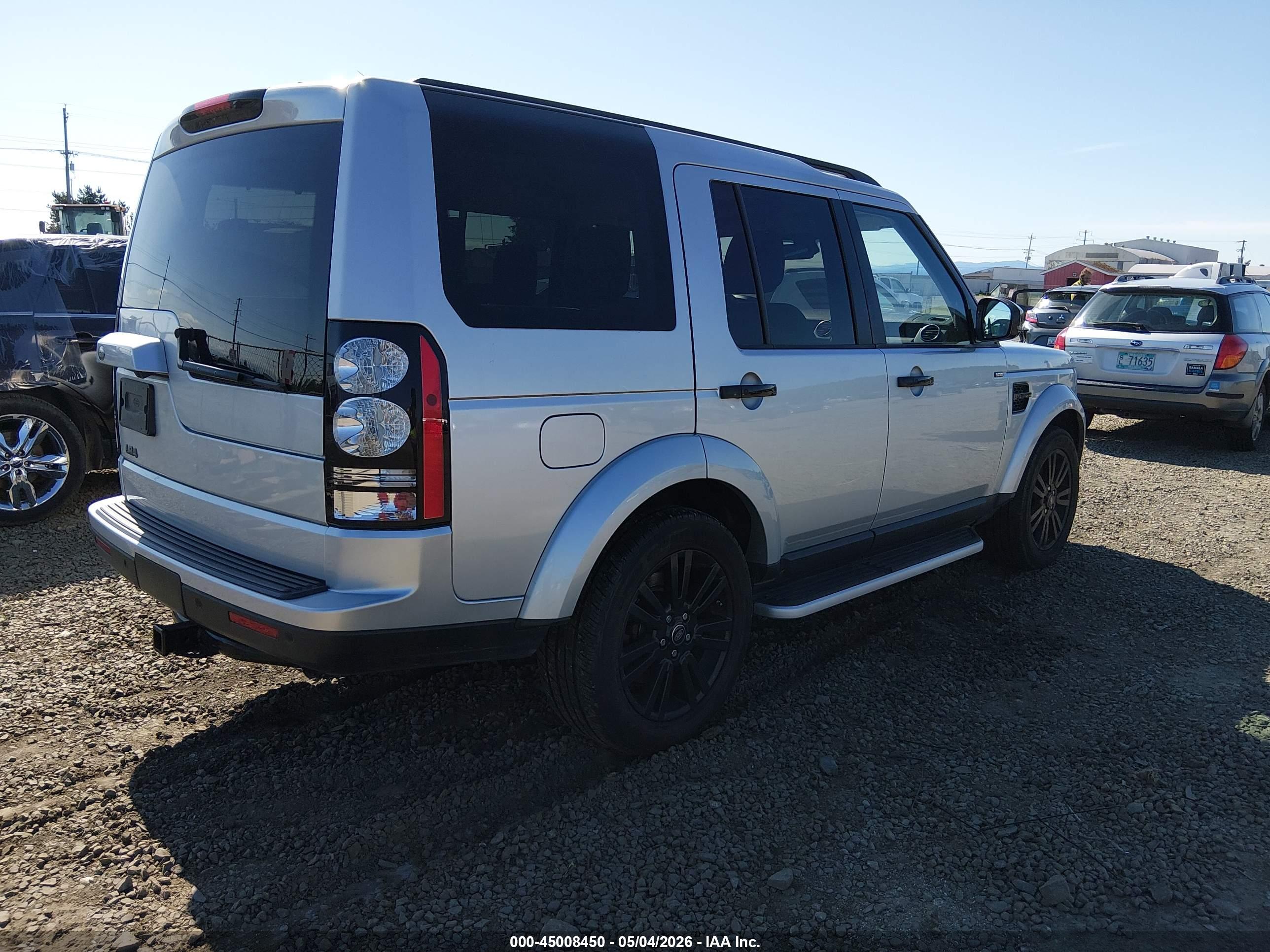 LAND ROVER image 4