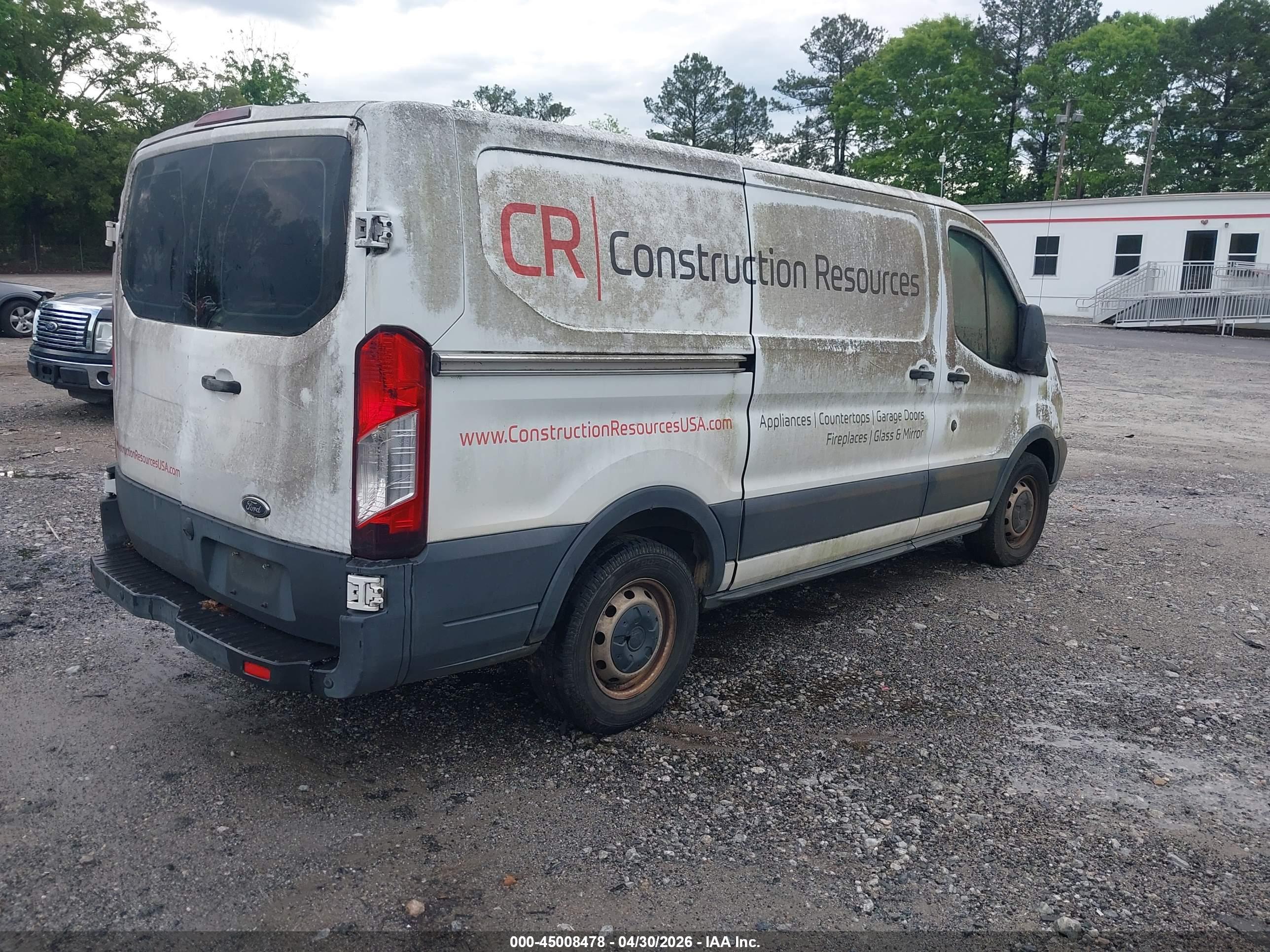 FORD TRANSIT-150 image 4