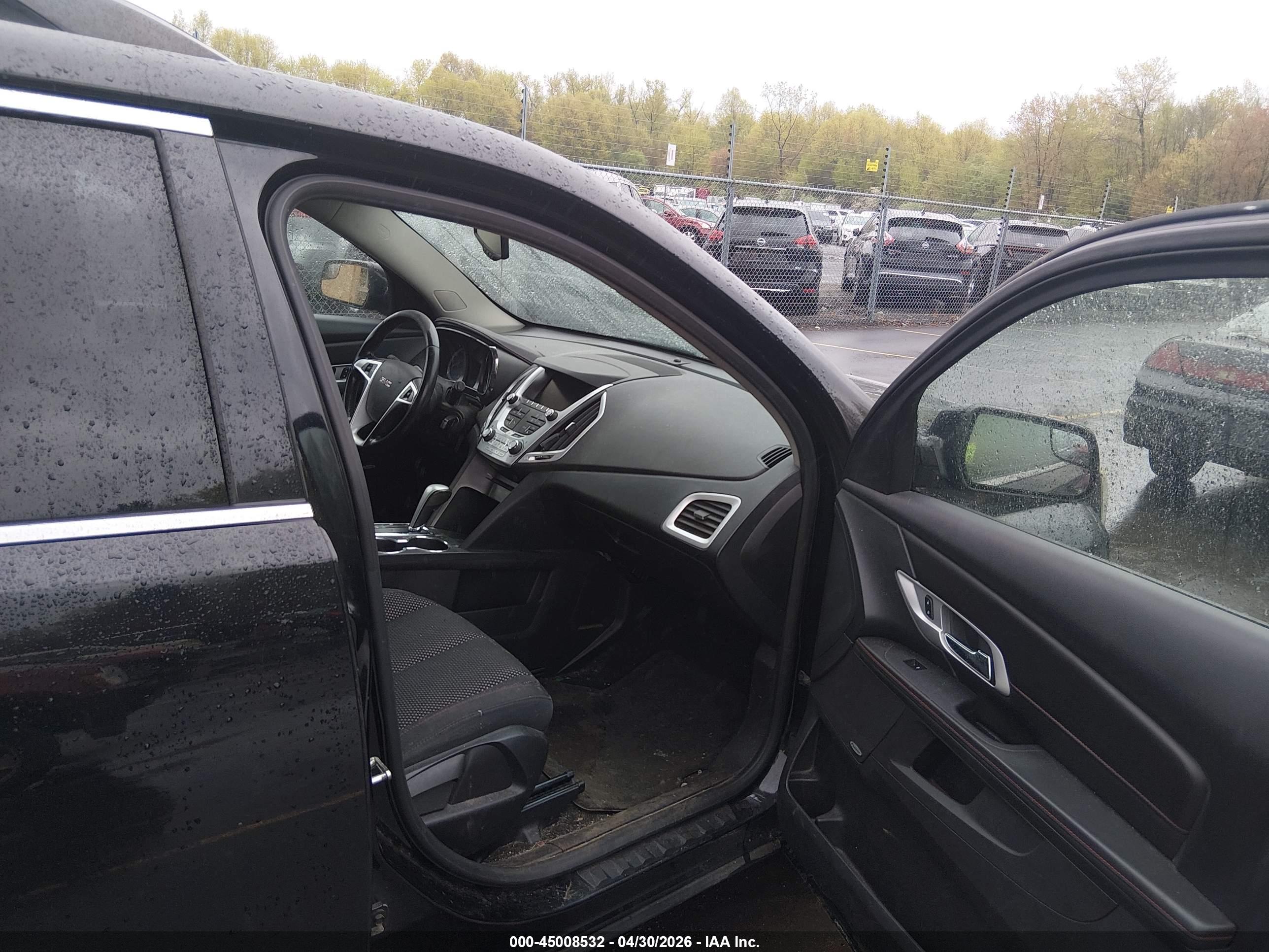 GMC TERRAIN image 5