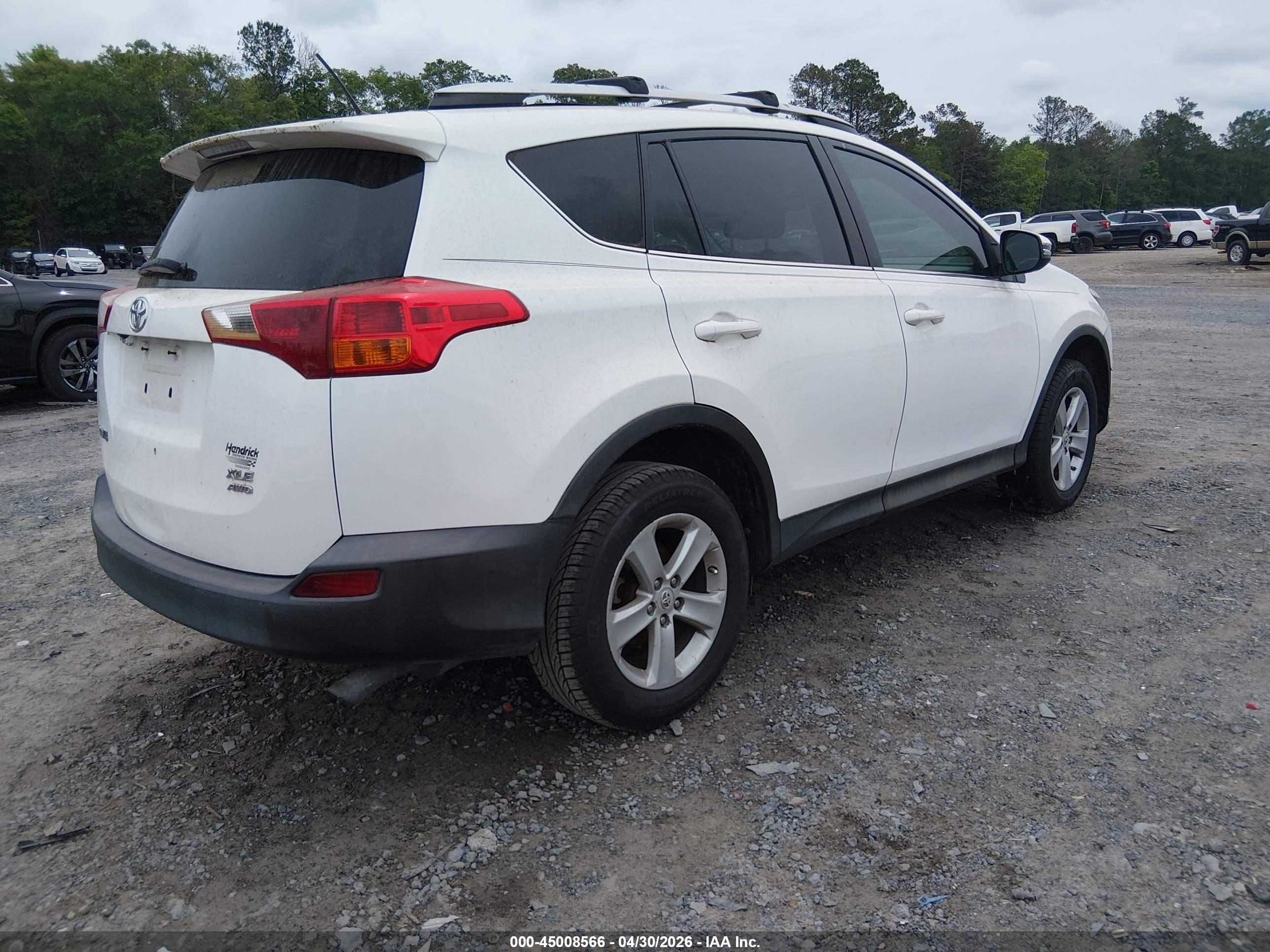 TOYOTA RAV4 image 4