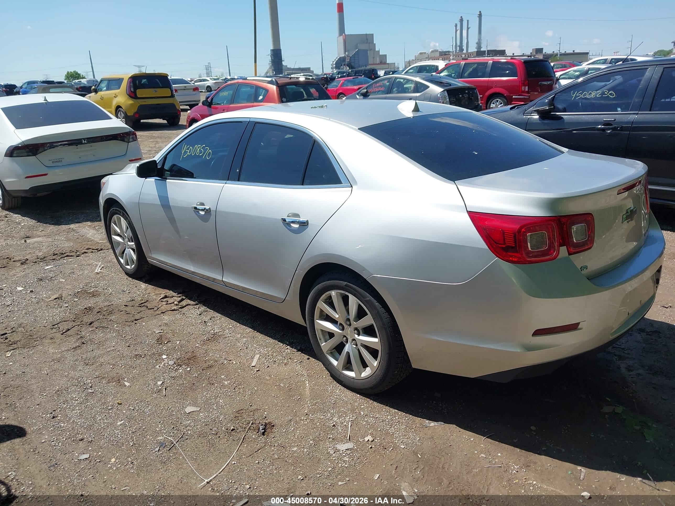 CHEVROLET MALIBU image 3