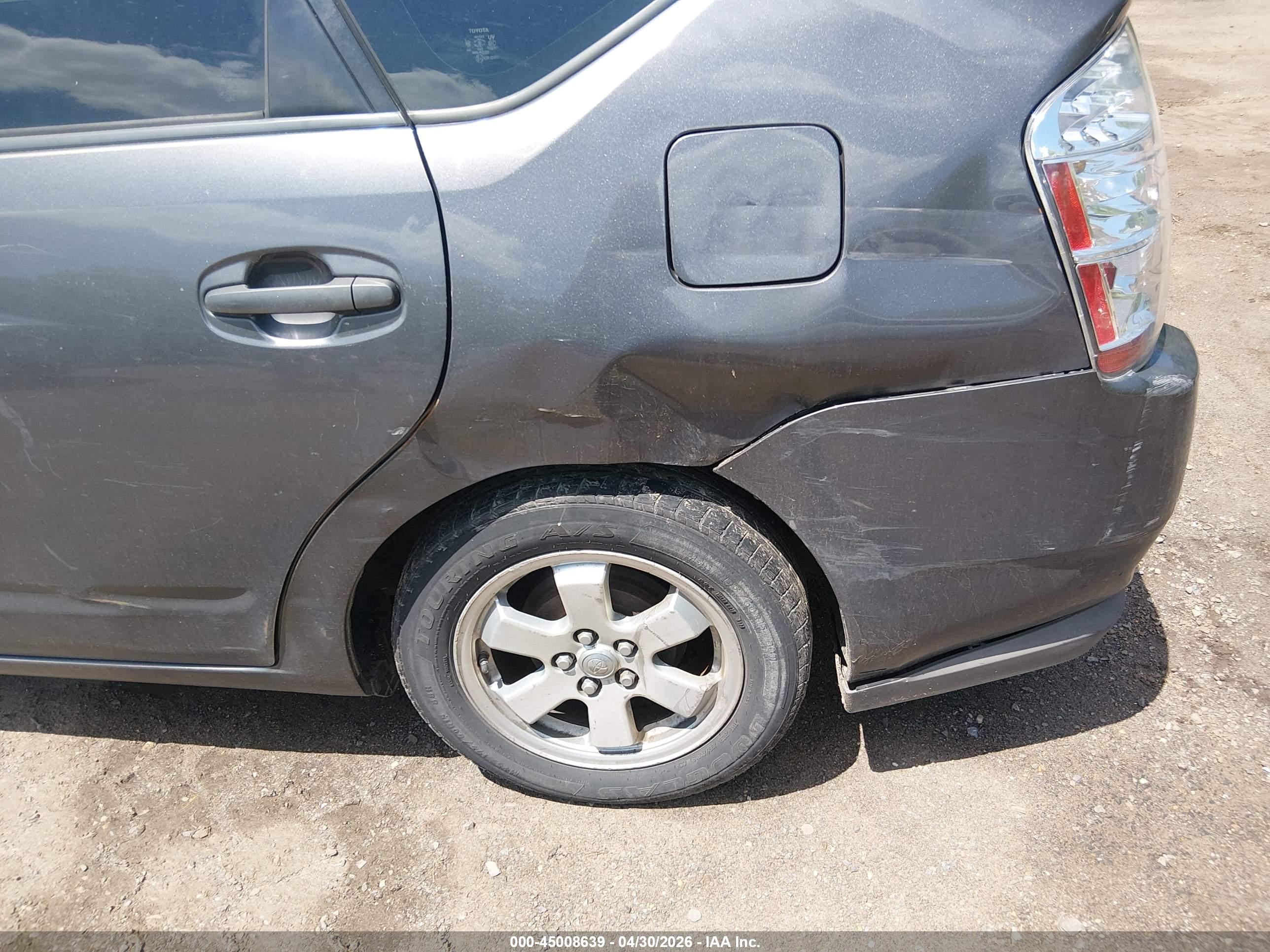 TOYOTA PRIUS image 6
