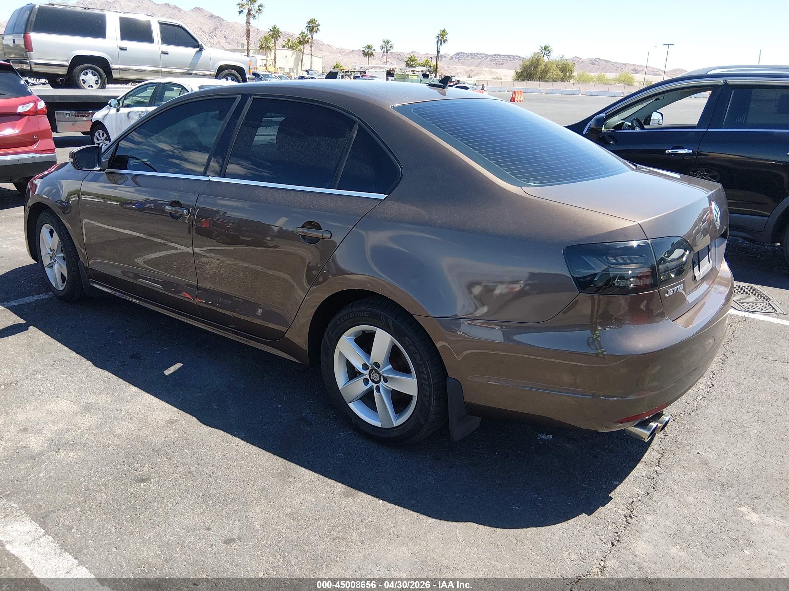 VOLKSWAGEN JETTA image 3