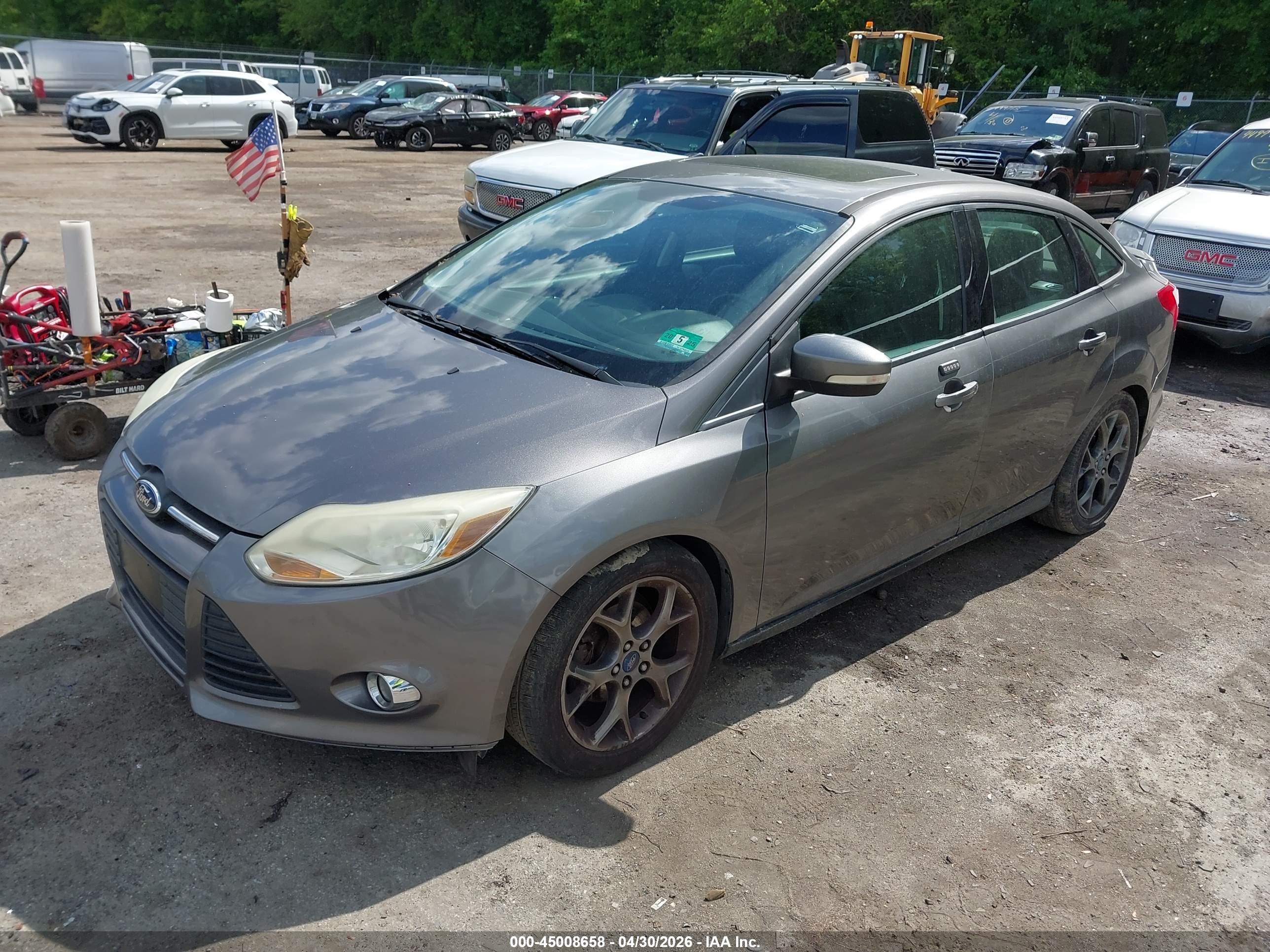 FORD FOCUS image 2