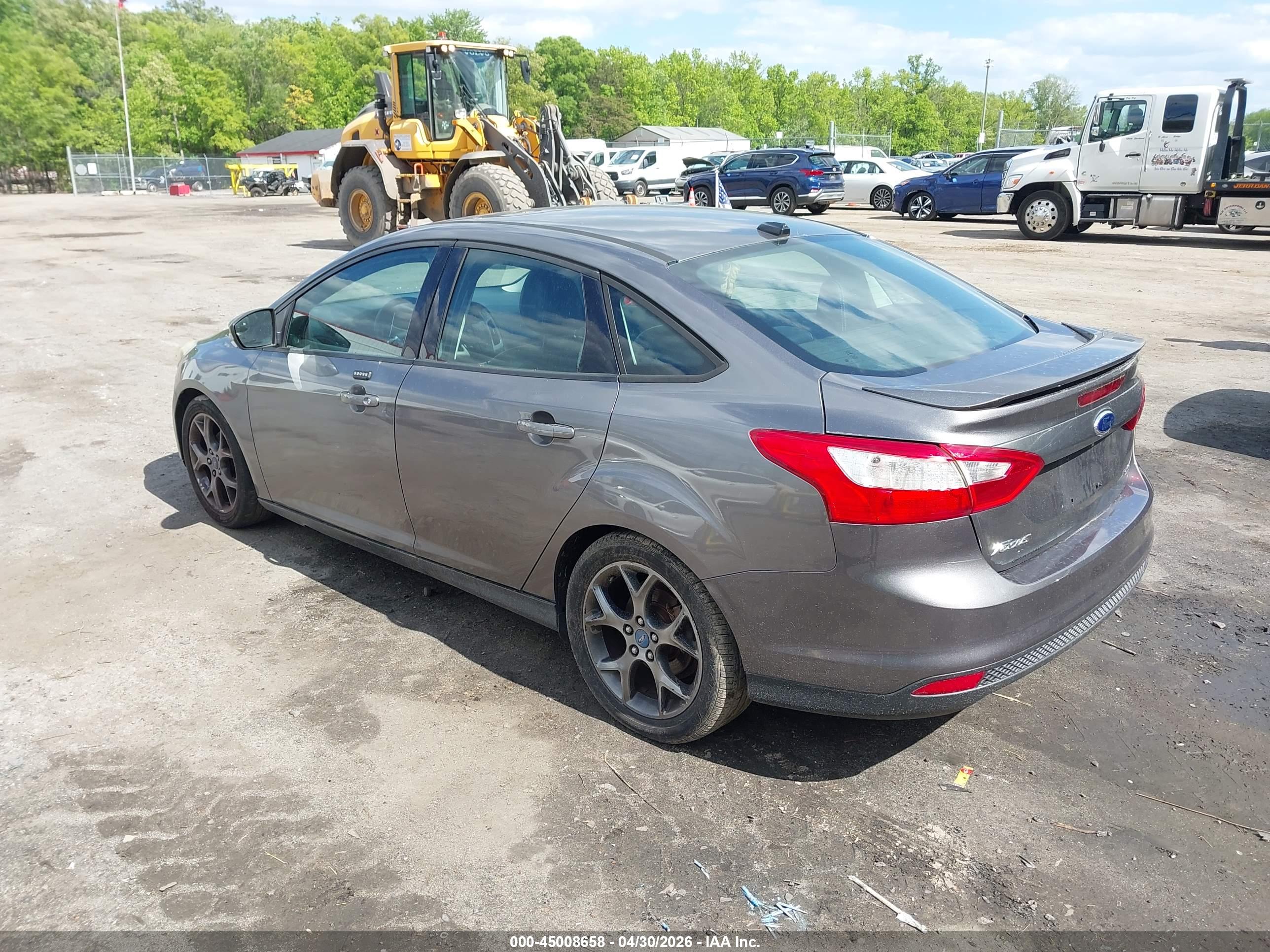 FORD FOCUS image 3