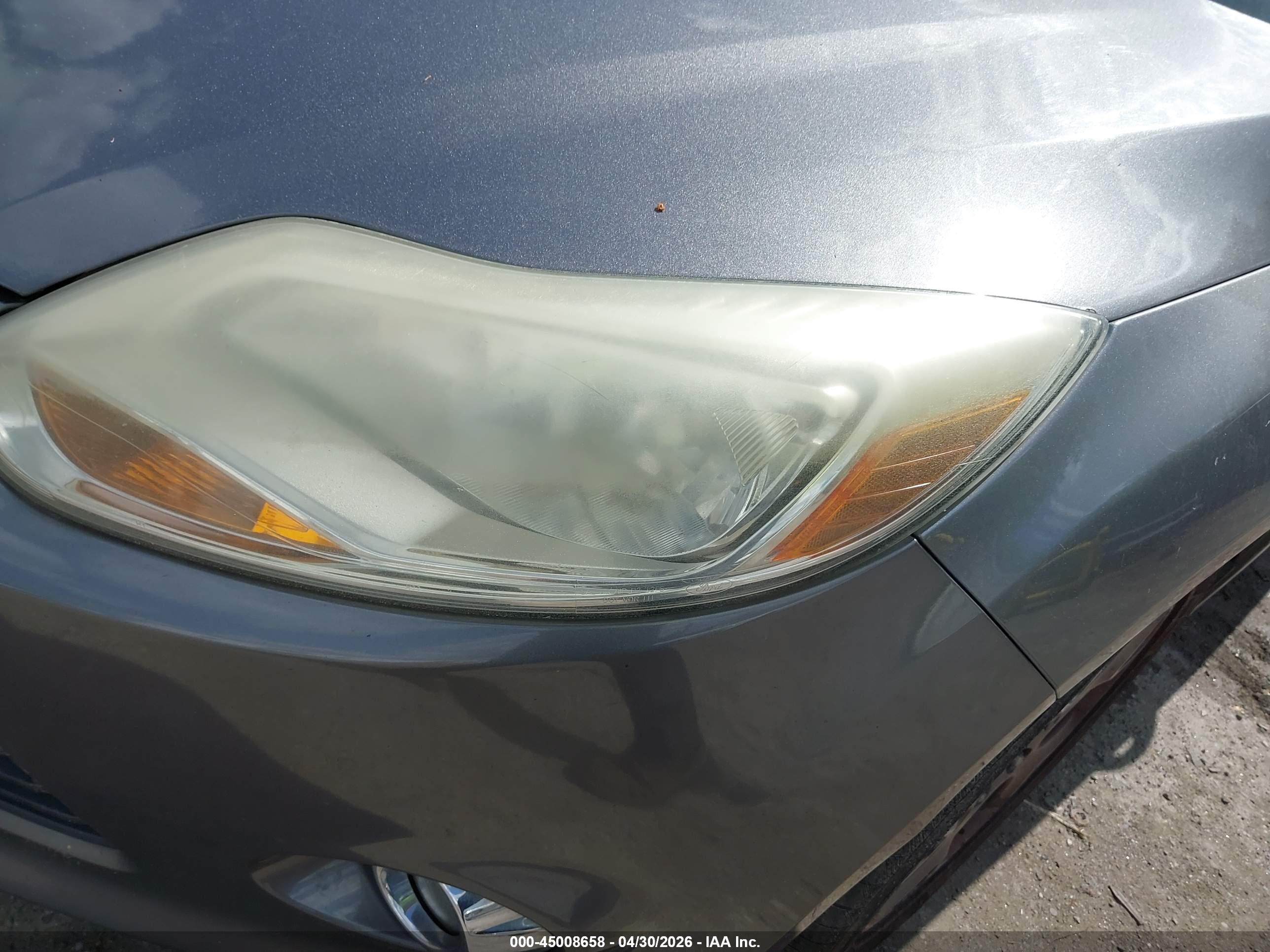 FORD FOCUS image 6