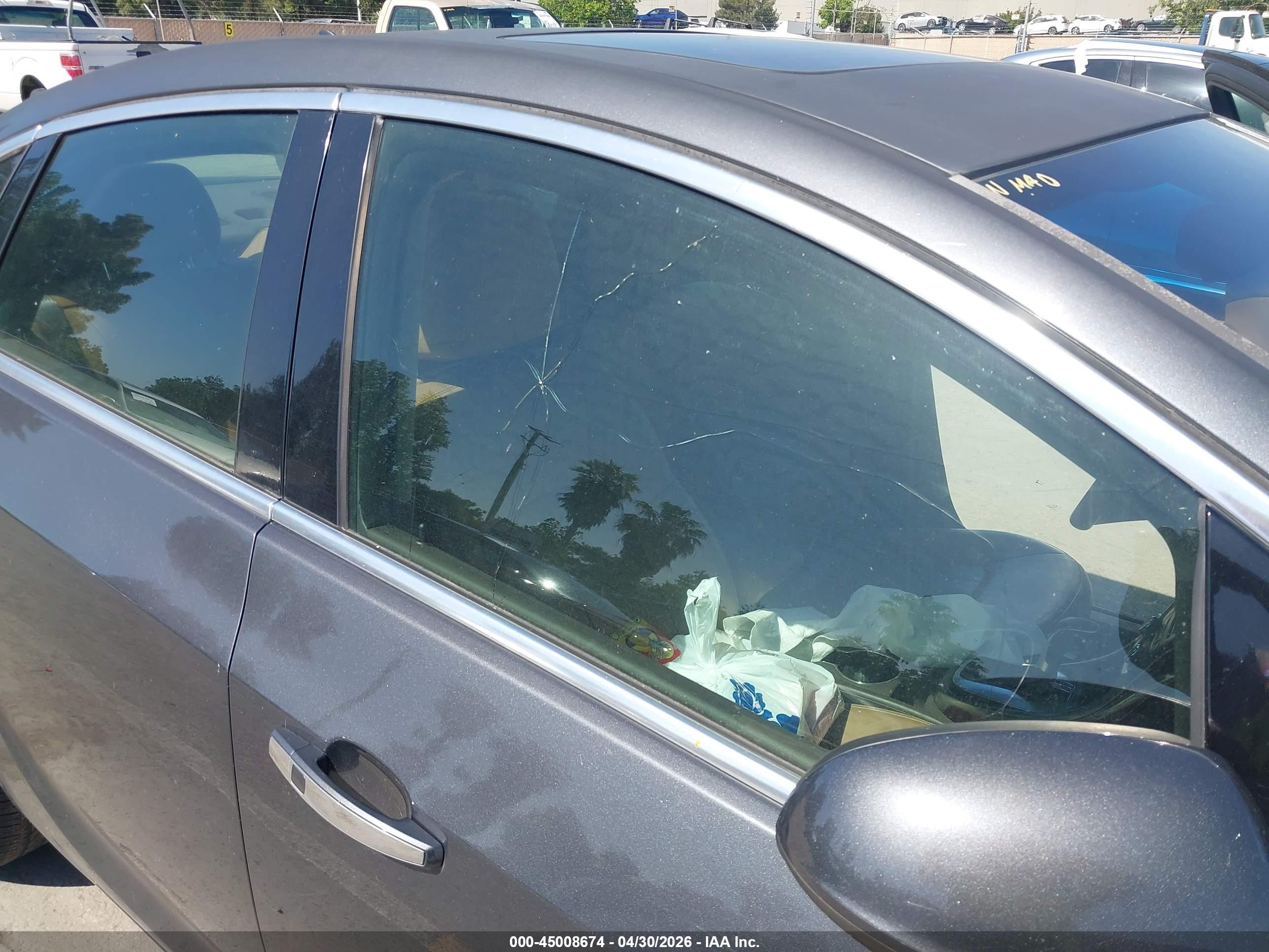 BUICK VERANO image 6