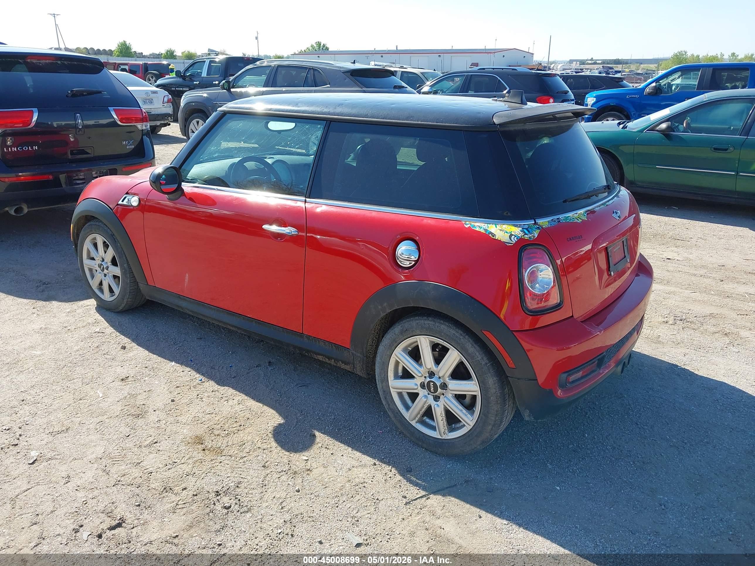 MINI COOPER image 3