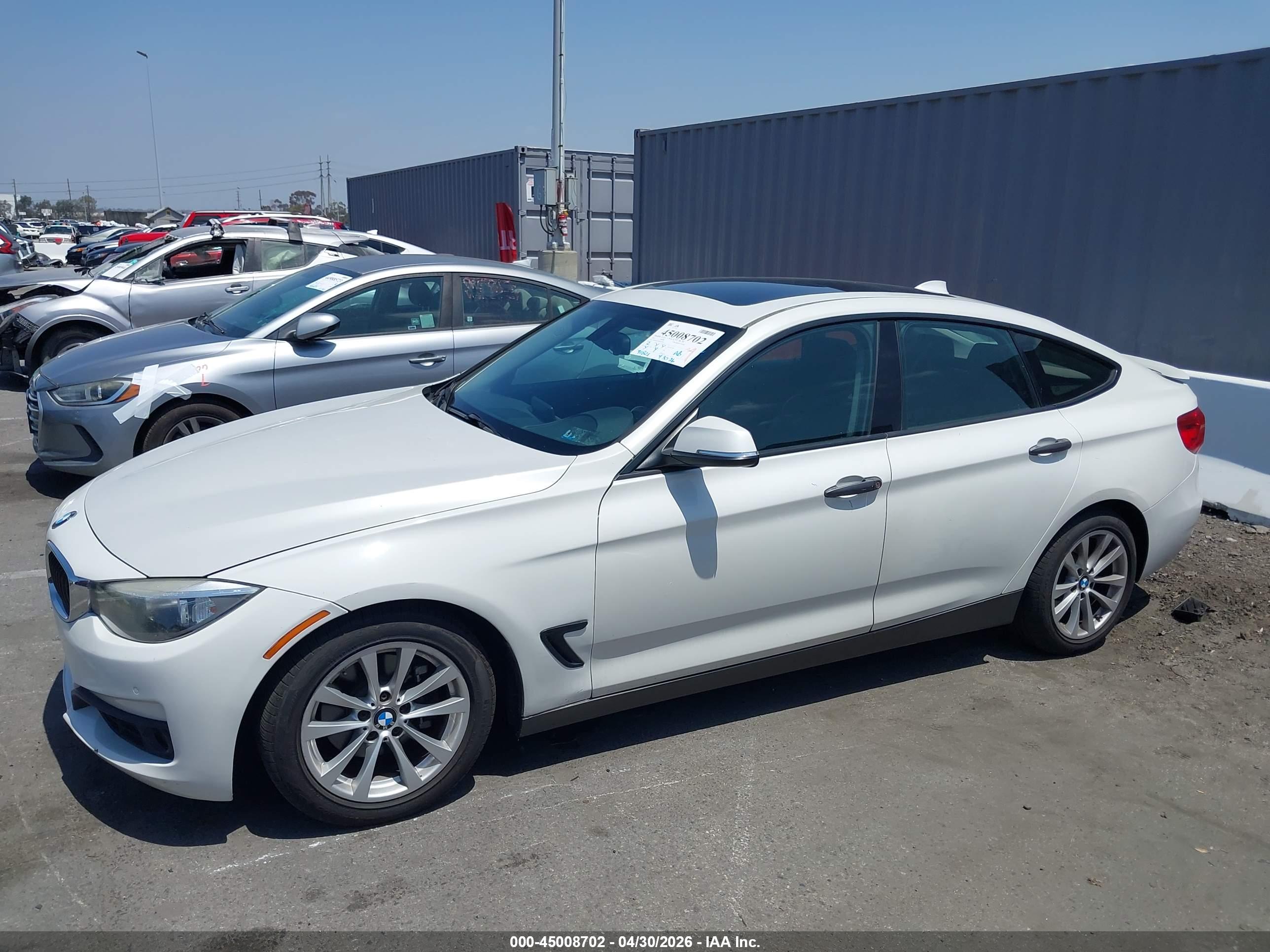BMW 328I image 6