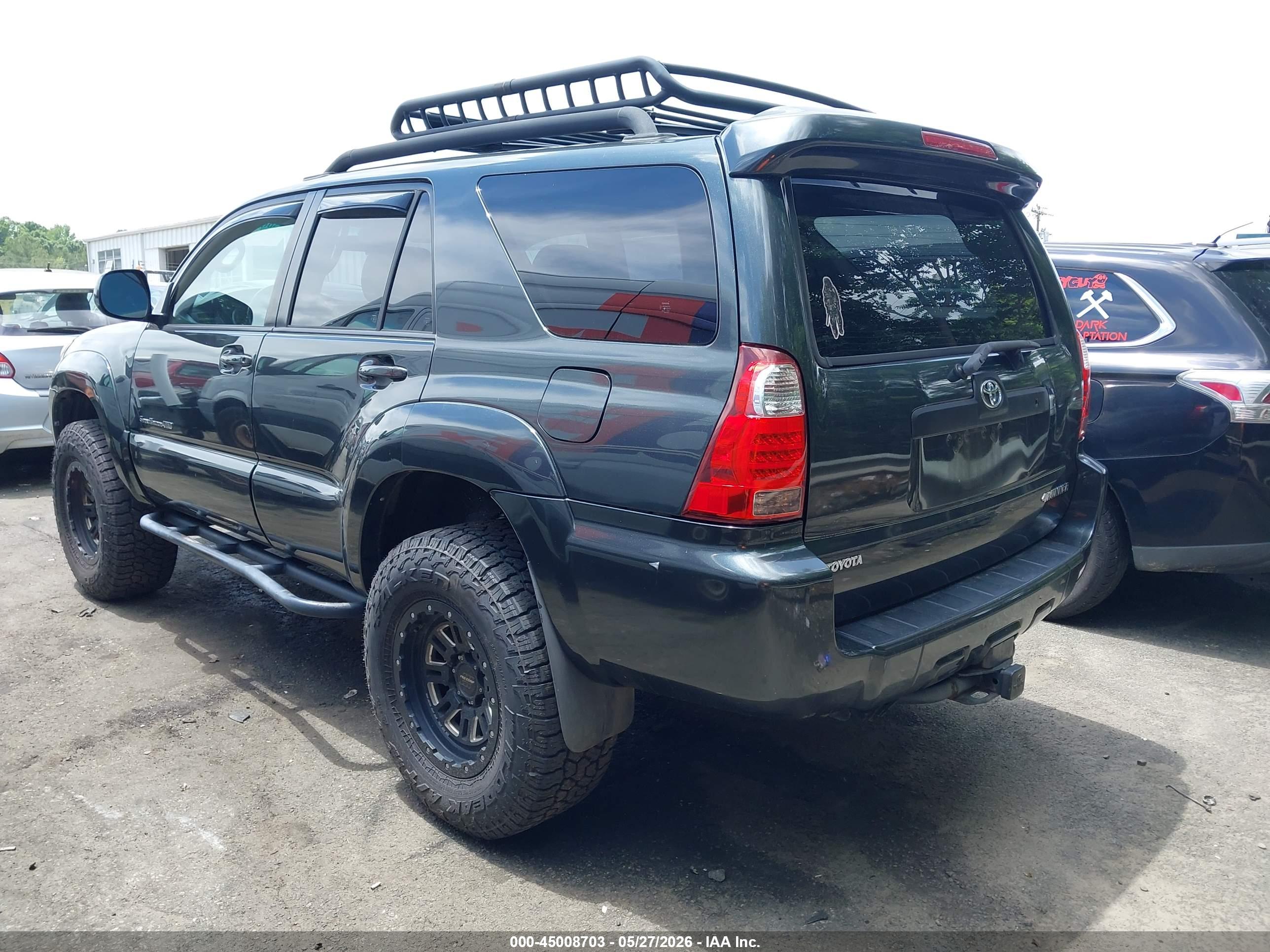 TOYOTA 4RUNNER image 3