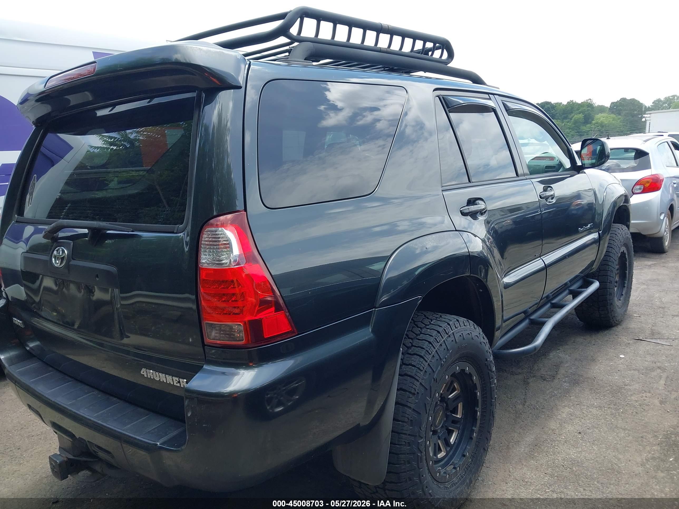 TOYOTA 4RUNNER image 4