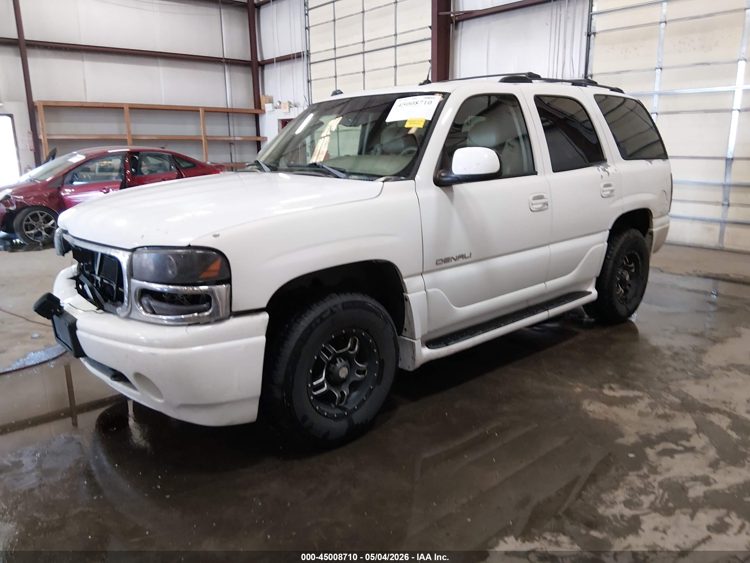 GMC YUKON image 2