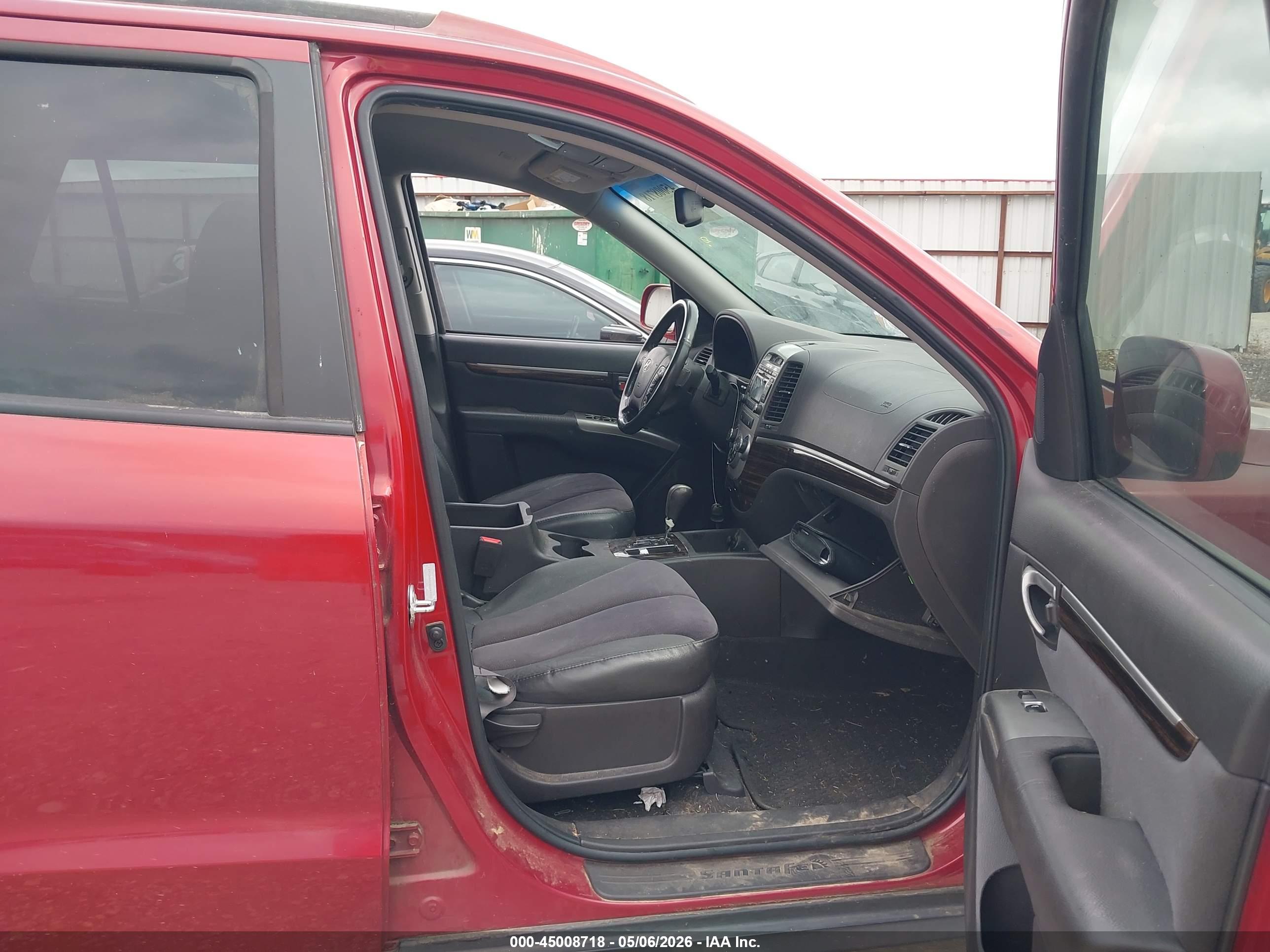 HYUNDAI SANTA image 5