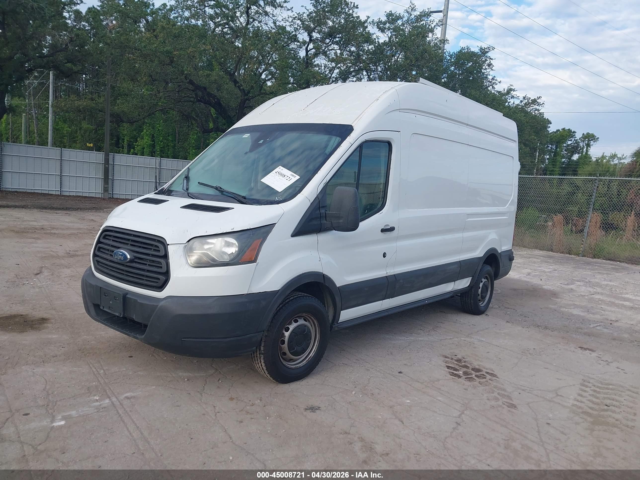 FORD TRANSIT-250 image 2