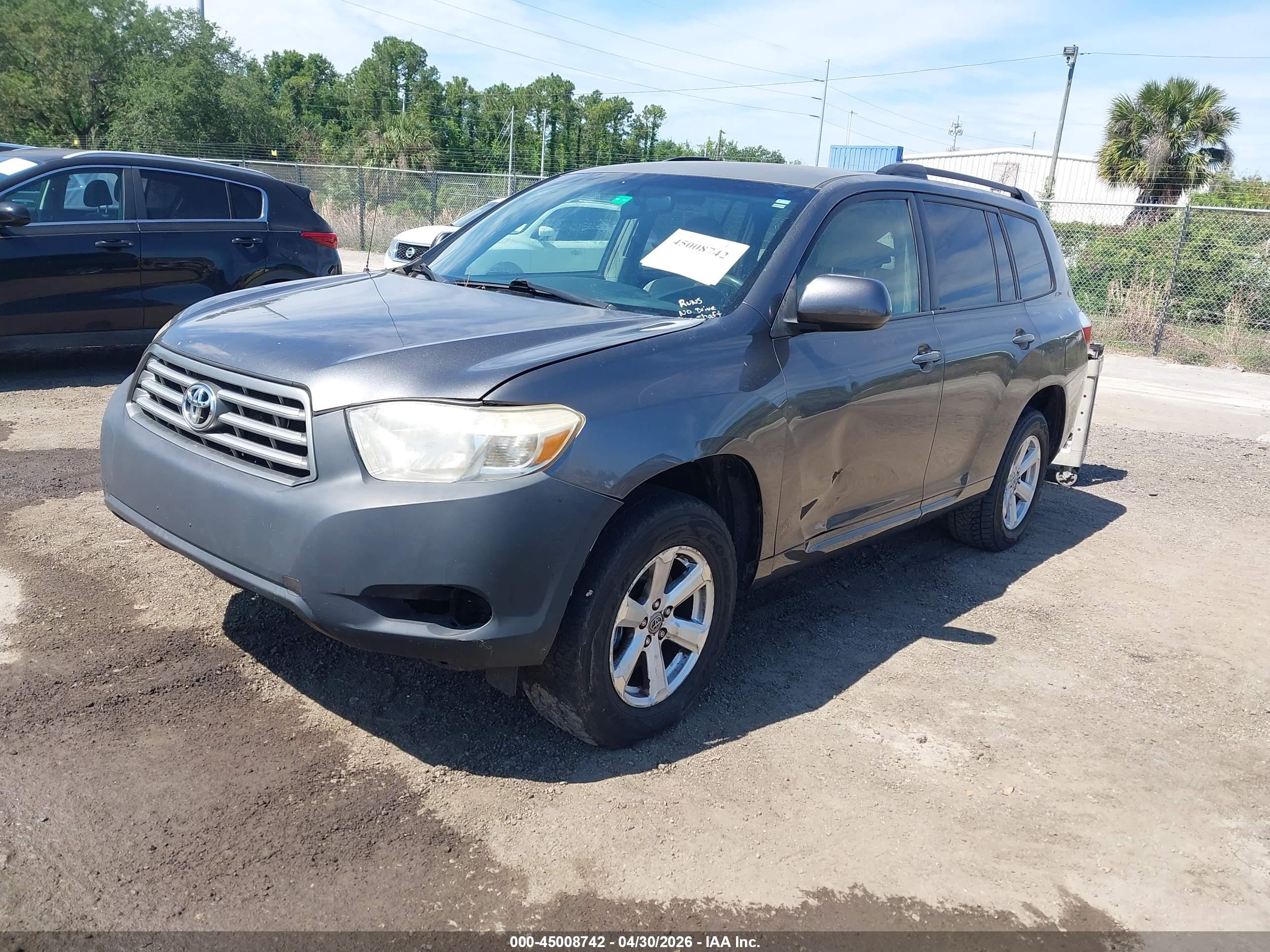 TOYOTA HIGHLANDER image 2