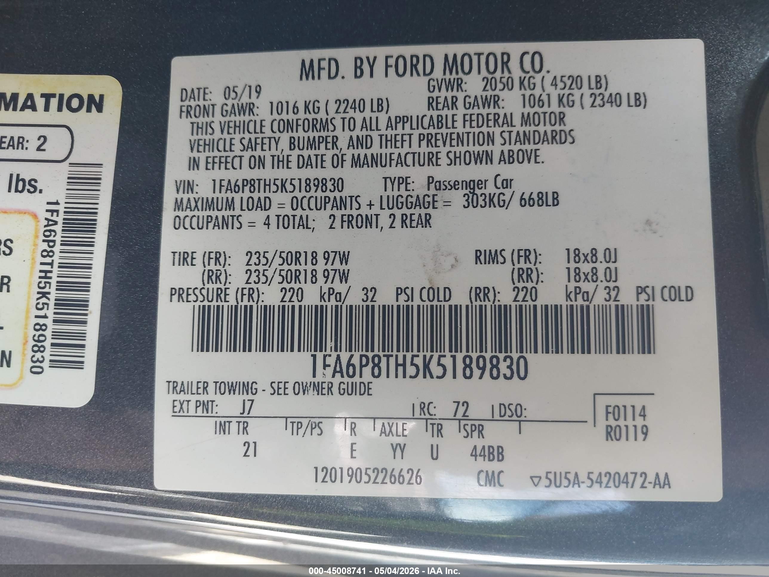 FORD MUSTANG image 9