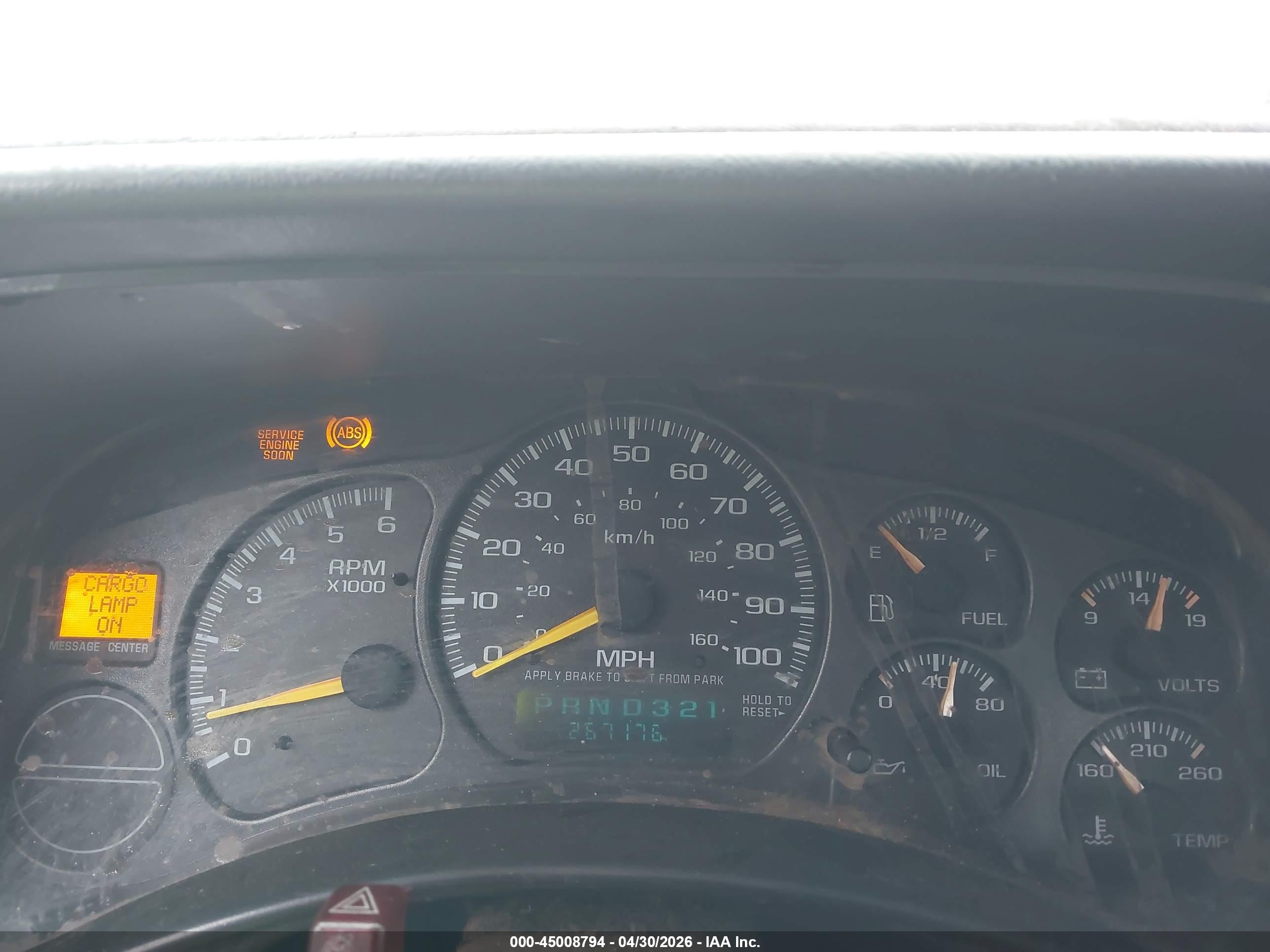 CHEVROLET SILVERADO image 7