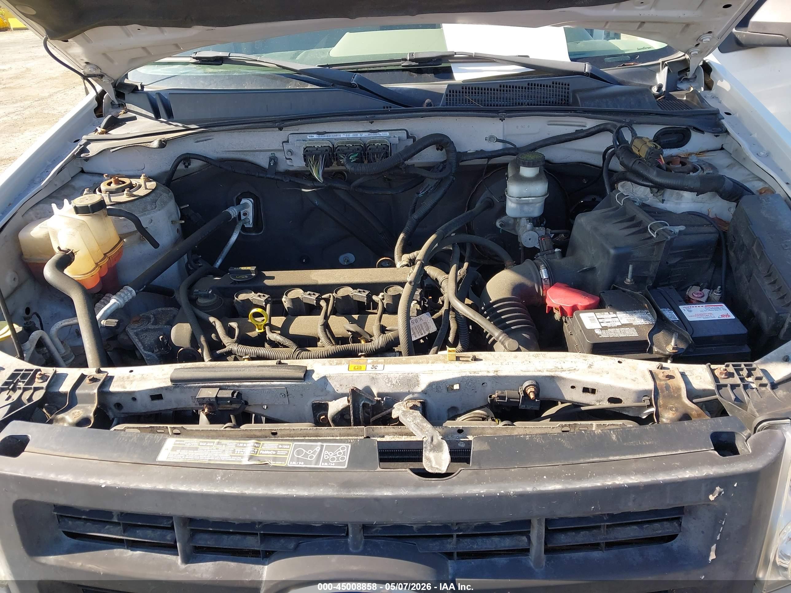 FORD ESCAPE image 10