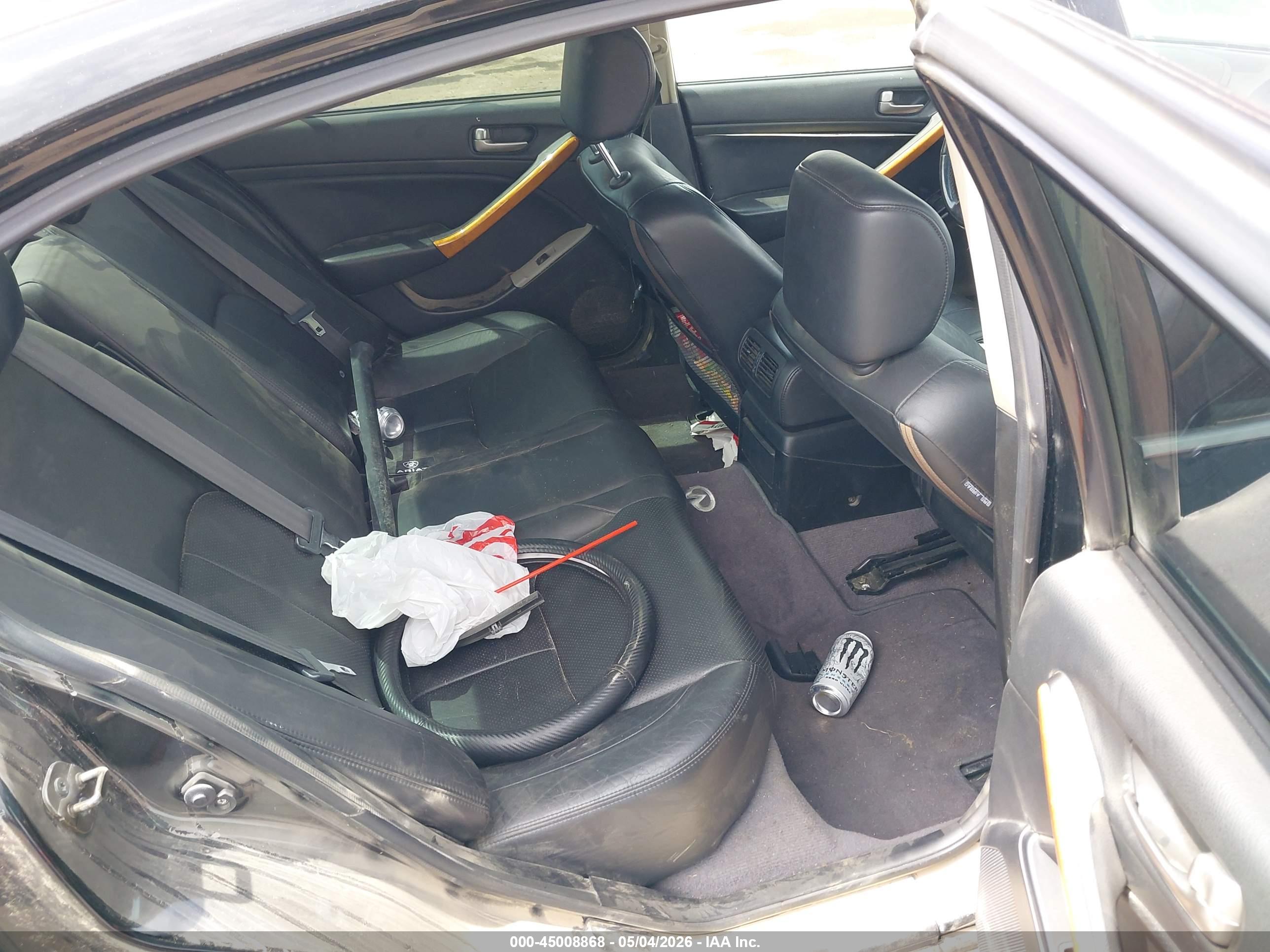 INFINITI G35X image 8